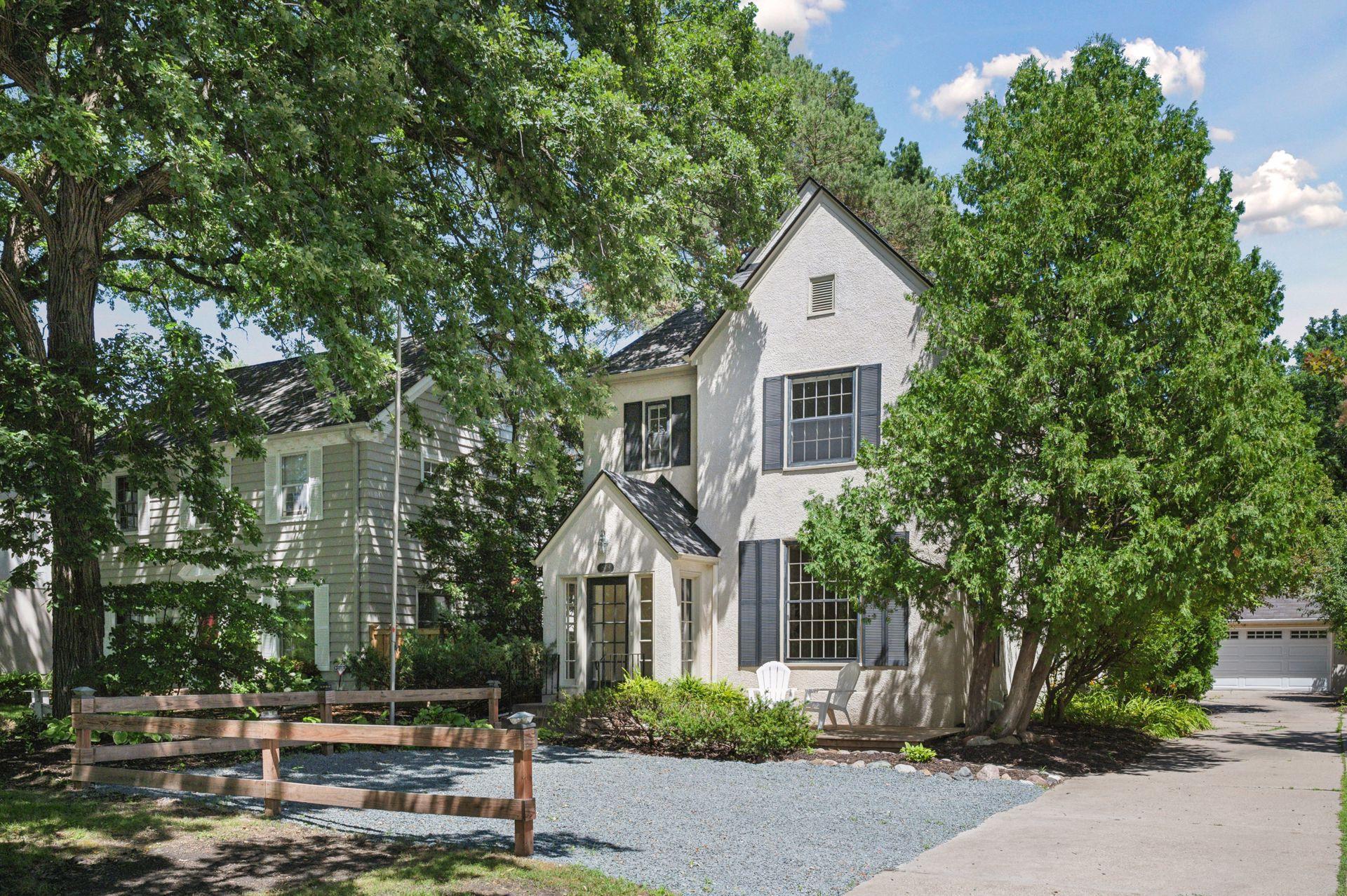 Homes for sale in Minneapolis, MN | 1909 E River Pkwy, Minneapolis, MN 55414 | MLS# 6759737