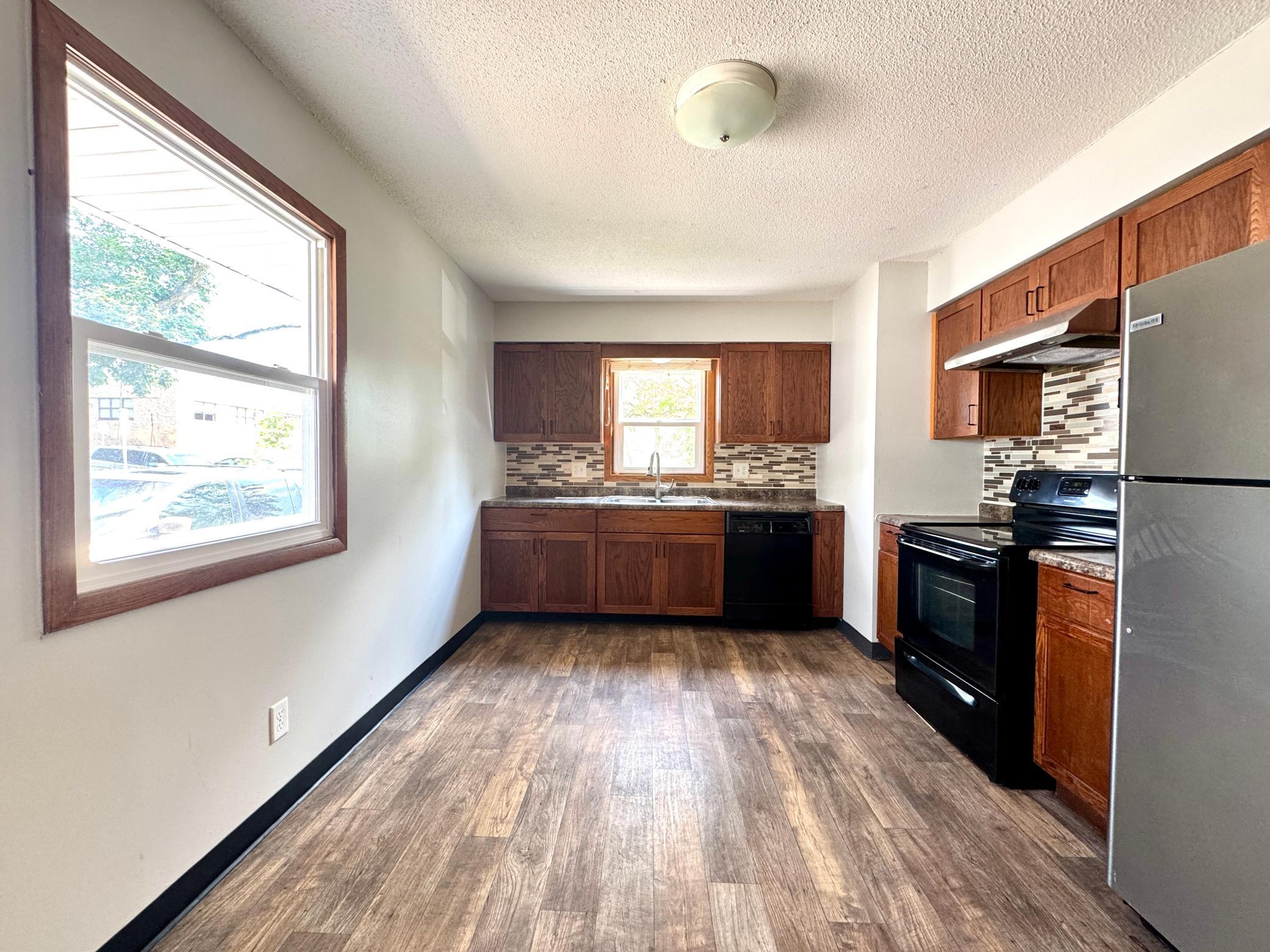 Homes for sale in St. Paul, MN | 1477 6Th St E, St. Paul, MN 55106 | MLS# 6760422