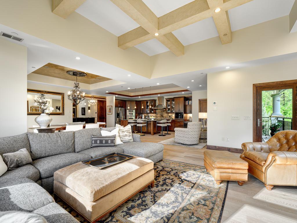 5th image of 715 Linden St, Mendota Heights, MN 55118