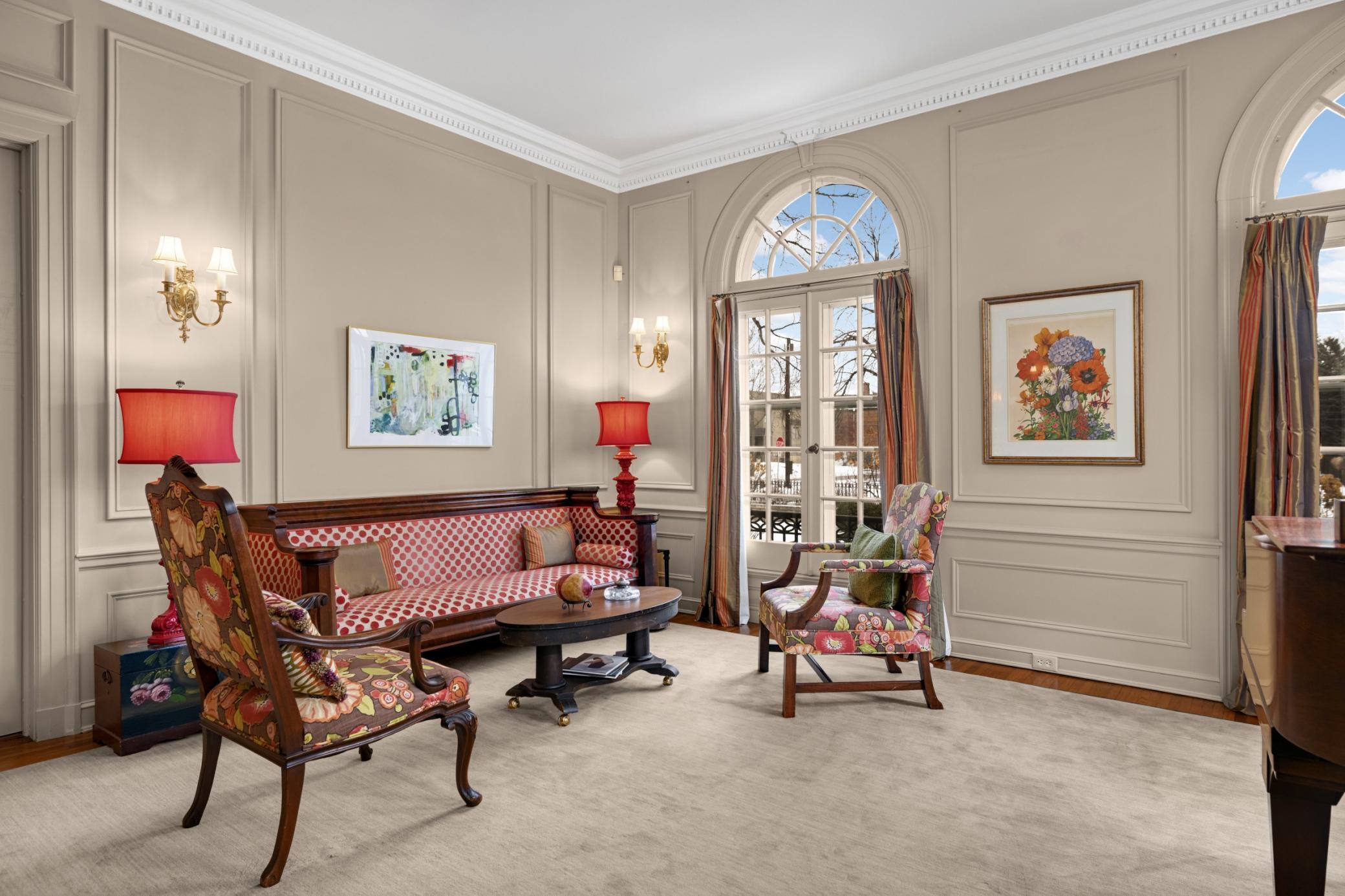 Homes for sale in Minneapolis, MN | 2400 Pillsbury Ave S, Minneapolis, MN 55404 | MLS# 6763677