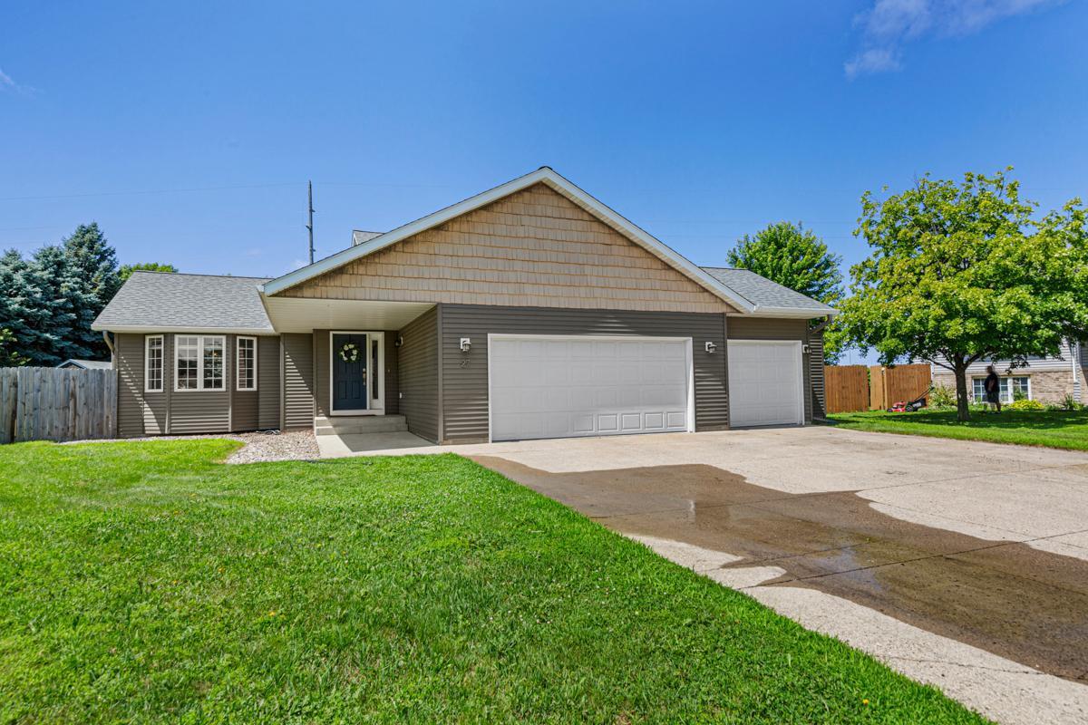 Homes for sale in North Mankato, MN | 27 La Mar Ct, North Mankato, MN 56003 | MLS# 6764045