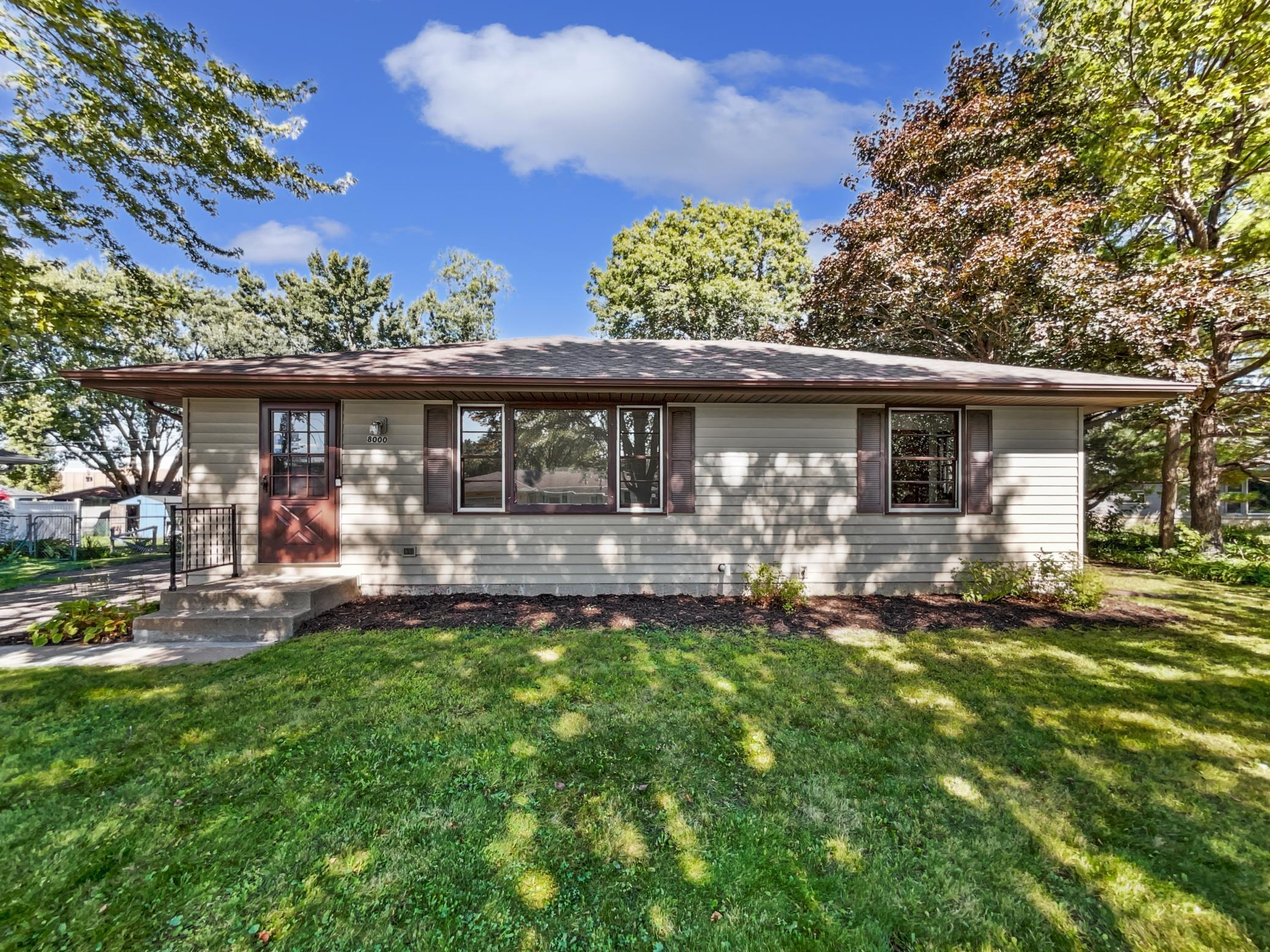 Homes for sale in New Hope, MN | 8000 Del Dr N, New Hope, MN 55428 | MLS# 6768408