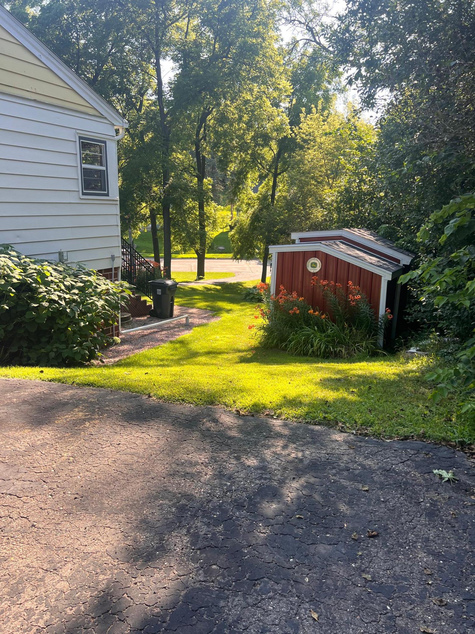 Homes for sale in Lake Benton, MN | 208 Center St S, Lake Benton, MN 56149 | MLS# 6768539