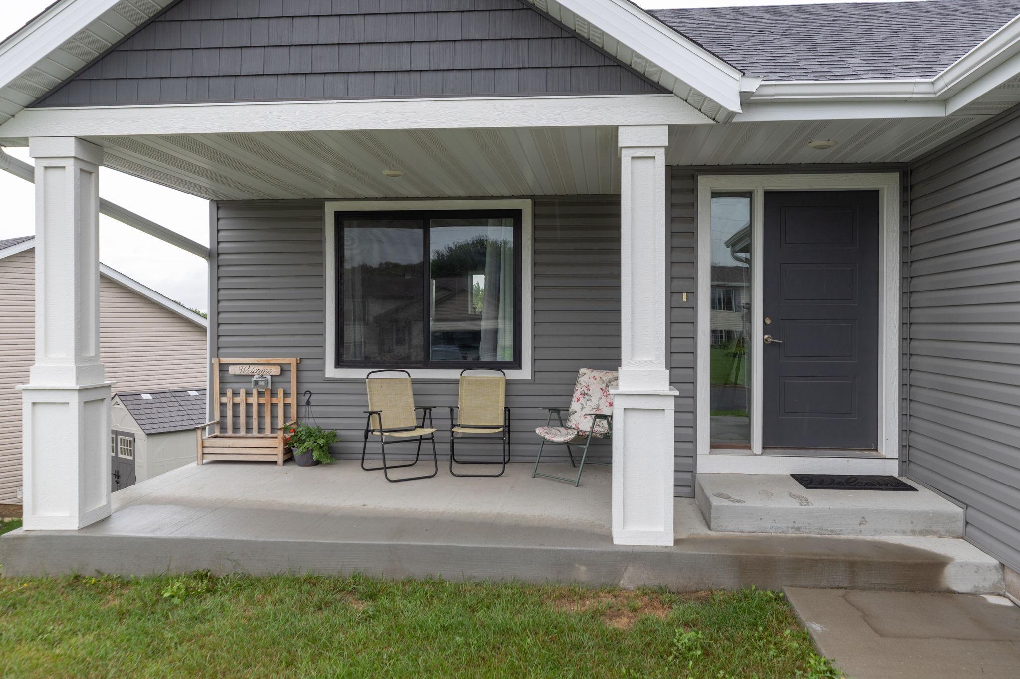 Homes for sale in Zumbrota, MN | 710 Strafford Dr, Zumbrota, MN 55992 | MLS# 6769683