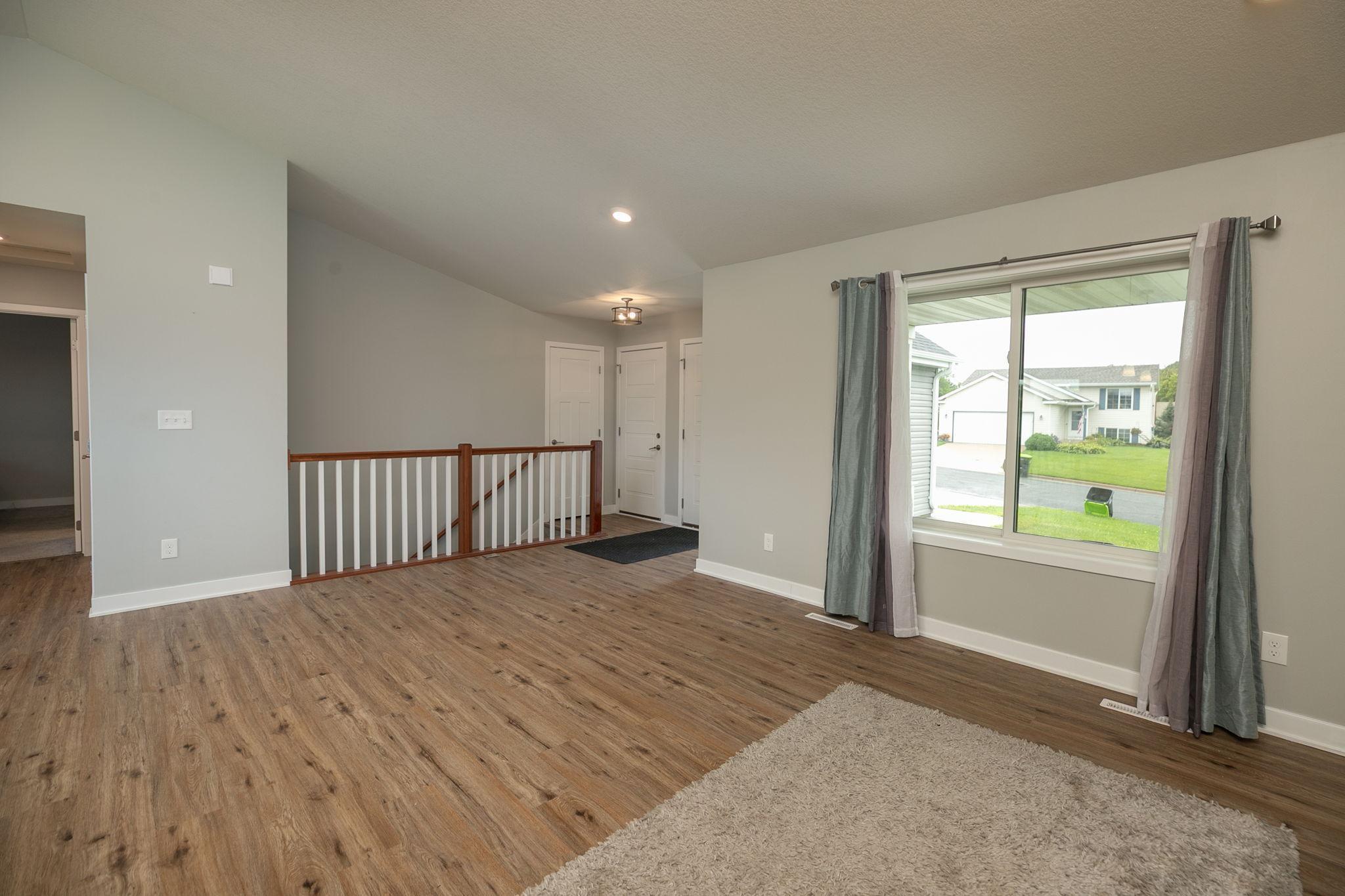 Homes for sale in Zumbrota, MN | 710 Strafford Dr, Zumbrota, MN 55992 | MLS# 6769683