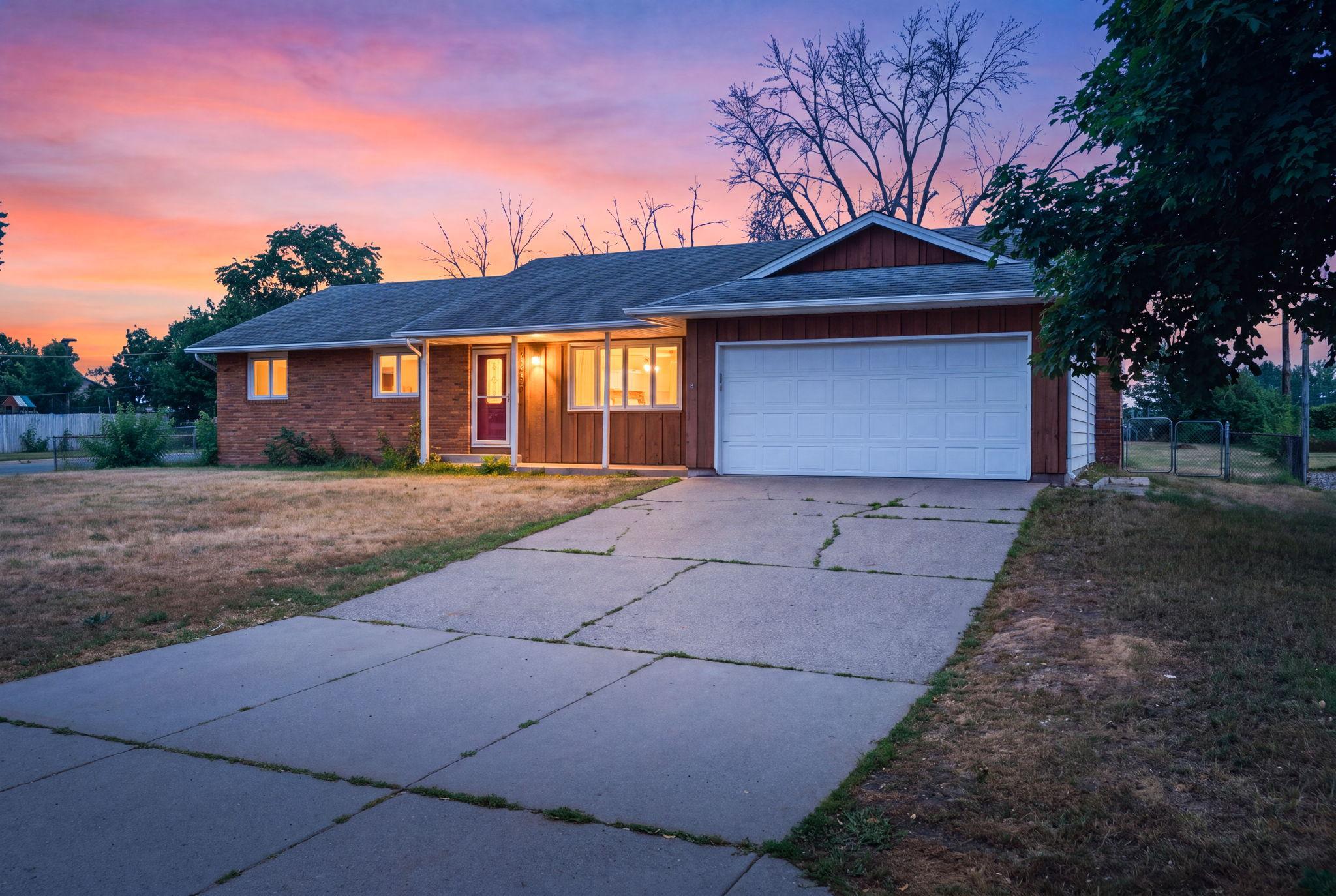 1st image of 8386 Harkness Rd S, Cottage Grove, MN 55016 | MLS# 6770213
