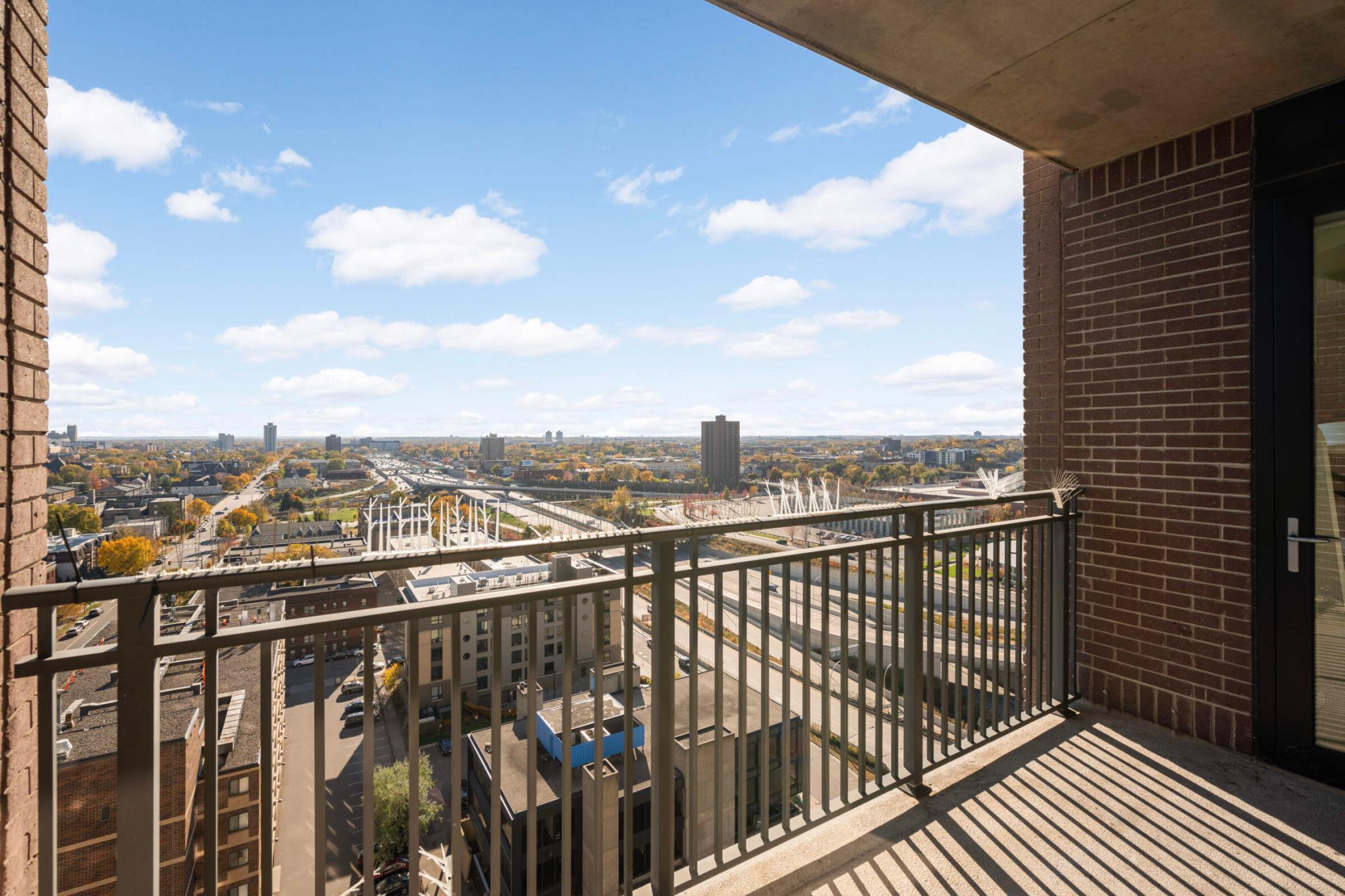 Homes for sale in Minneapolis, MN | 500 E Grant St #1507, Minneapolis, MN 55404 | MLS# 6770498