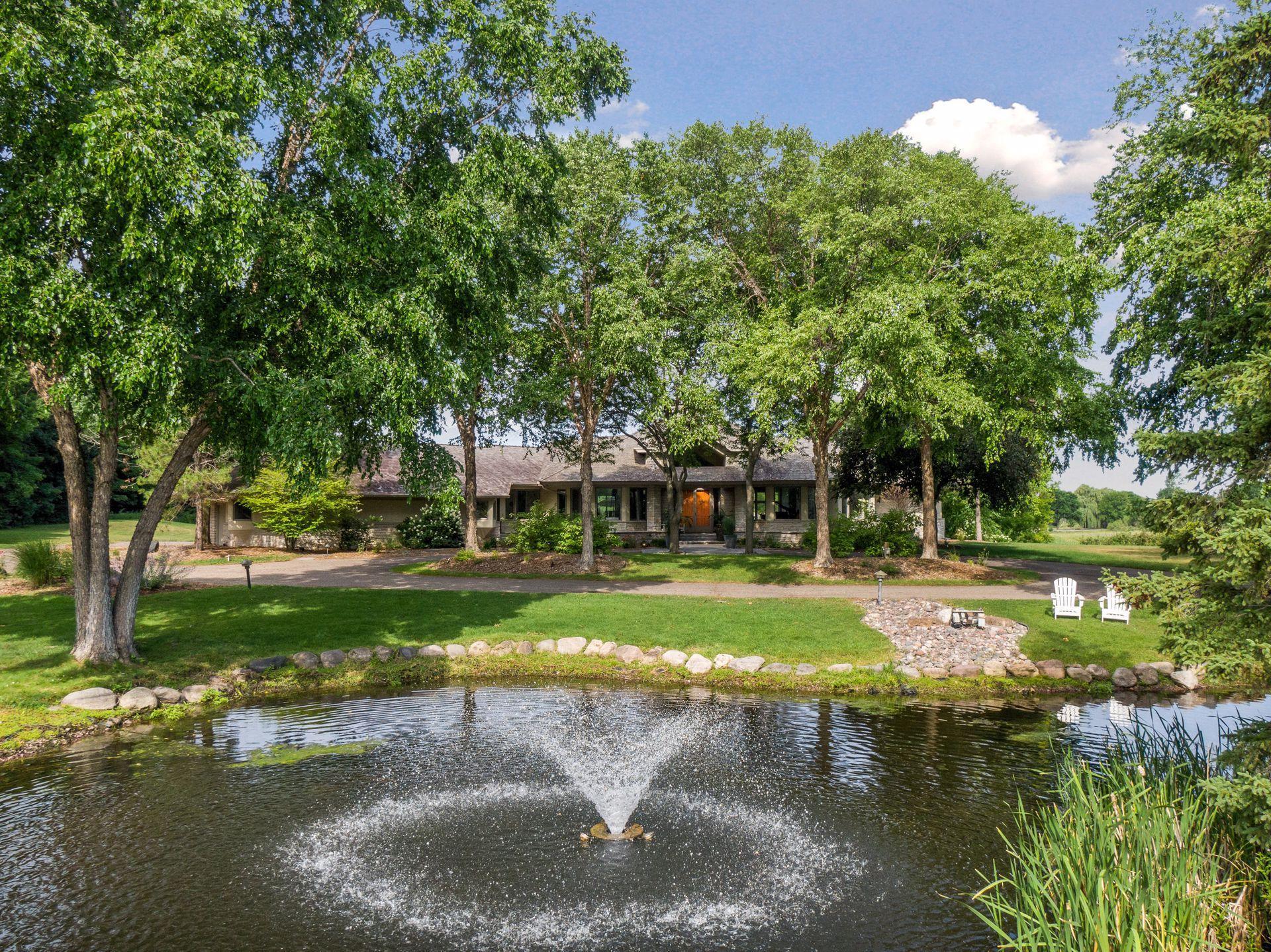 Homes for sale in Medina, MN | 525 Navajo Rd W, Medina, MN 55340 | MLS# 6771578