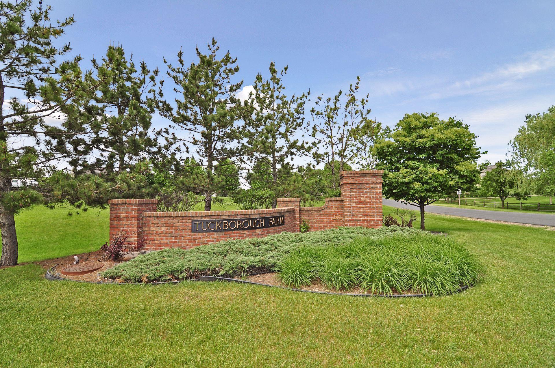 Homes for sale in Medina, MN | 525 Navajo Rd W, Medina, MN 55340 | MLS# 6771578