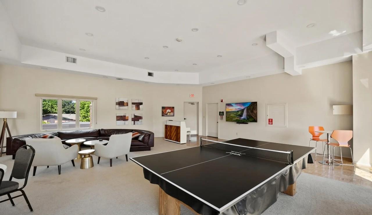 Homes for sale in Minnetonka, MN | 3412 Oak Ridge Rd #206, Minnetonka, MN 55305 | MLS# 6773740