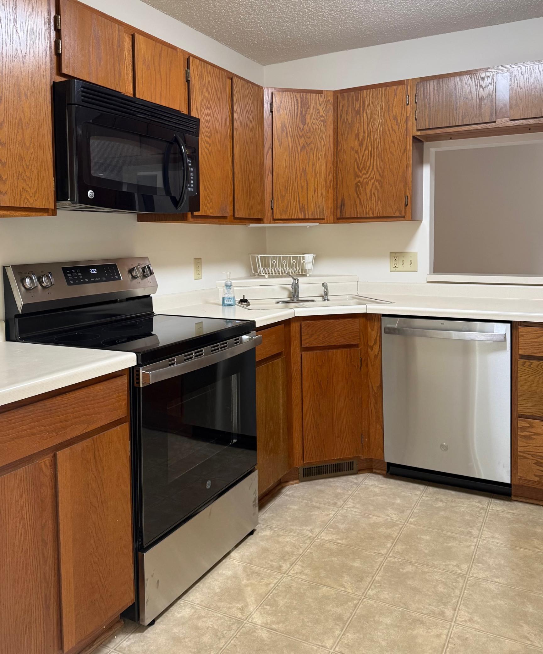 Homes for sale in Columbia Heights, MN | 4130 3Rd St Ne #103, Columbia Heights, MN 55421 | MLS# 6774024