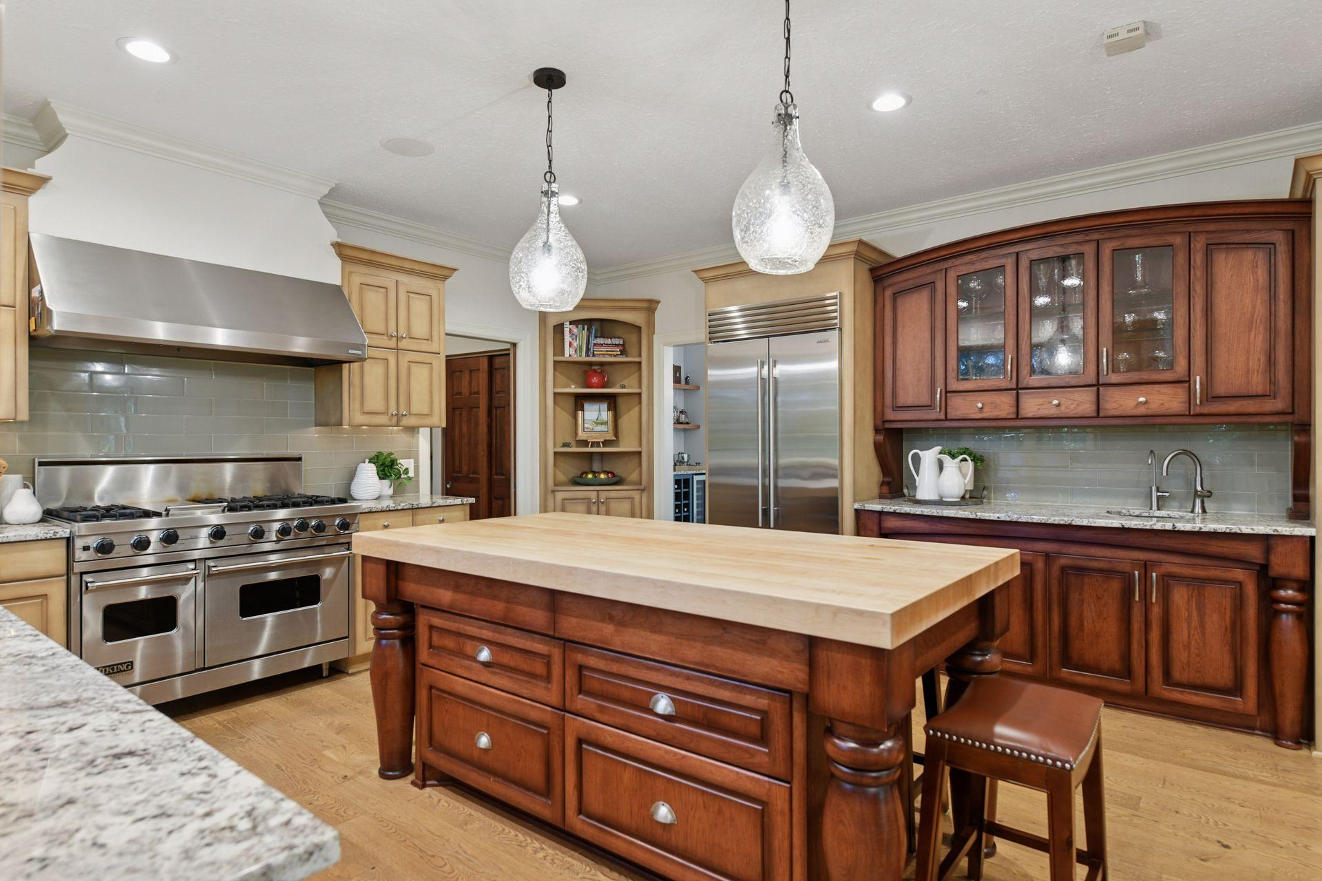 Homes for sale in Shorewood, MN | 5470 Carrie Ln, Shorewood, MN 55331 | MLS# 6775071