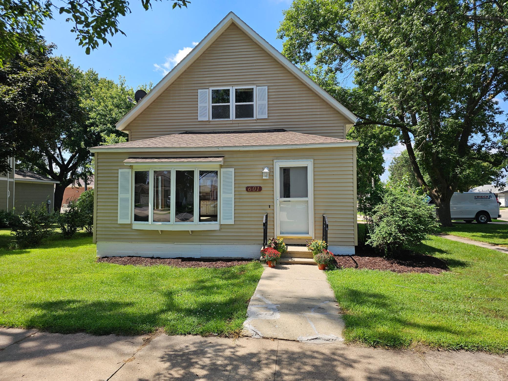 Homes for sale in Edgerton, MN | 601 Mechanic St, Edgerton, MN 56128 | MLS# 6777095