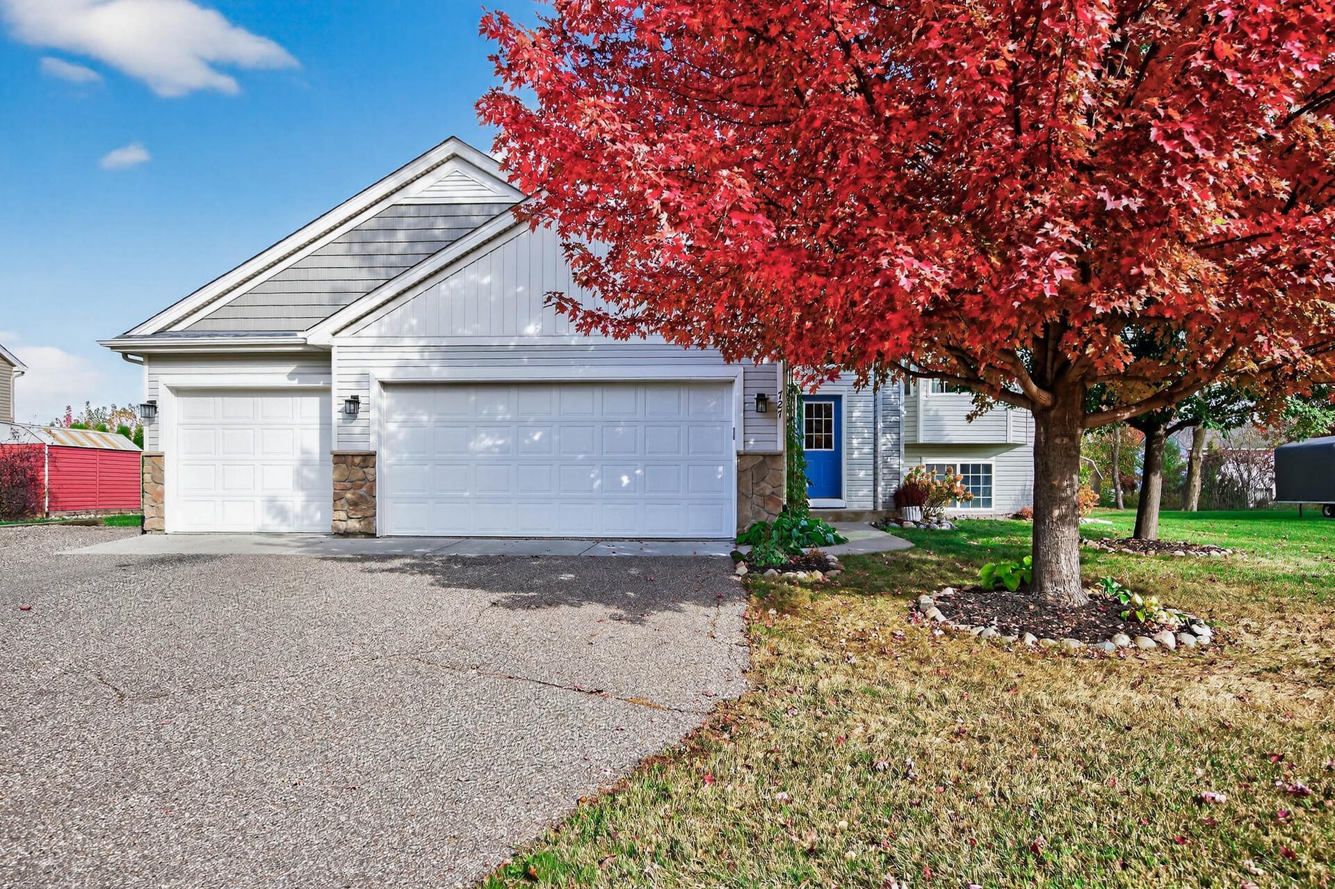 Homes for sale in Montrose, MN | 727 7th St N, Montrose, MN 55363 | MLS# 6777442
