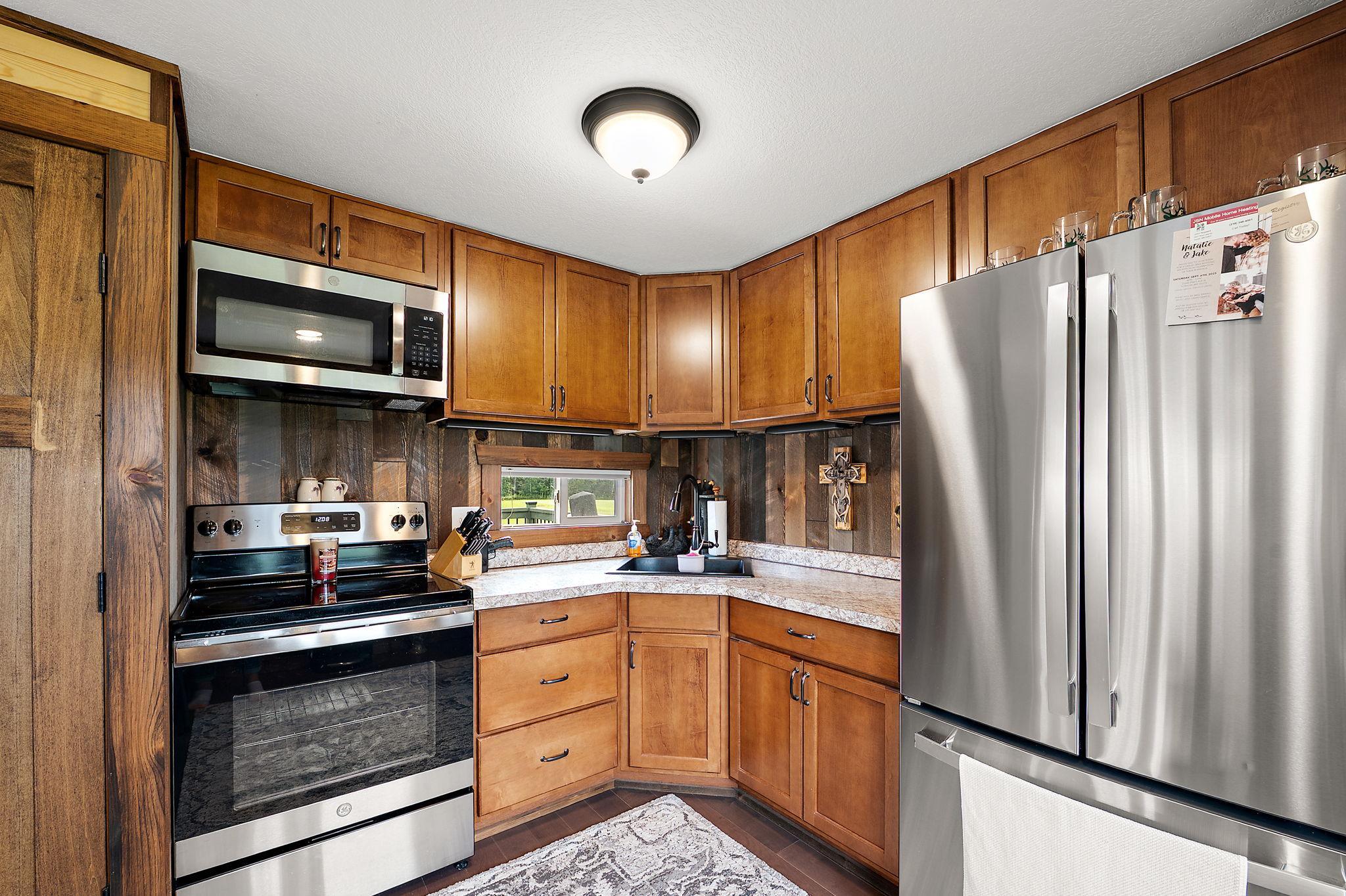 Homes for sale in Moose Lake, MN | 4030 North Rd, Moose Lake, MN 55767 | MLS# 6777484