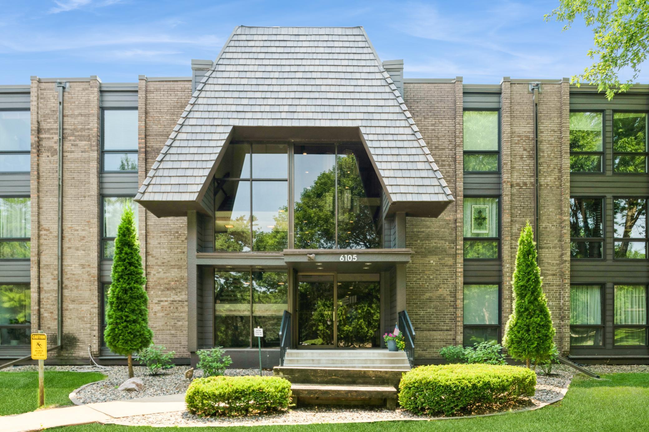 2nd image of 6105 Lincoln Dr #130, Minneapolis, MN 55436 | MLS# 6779228