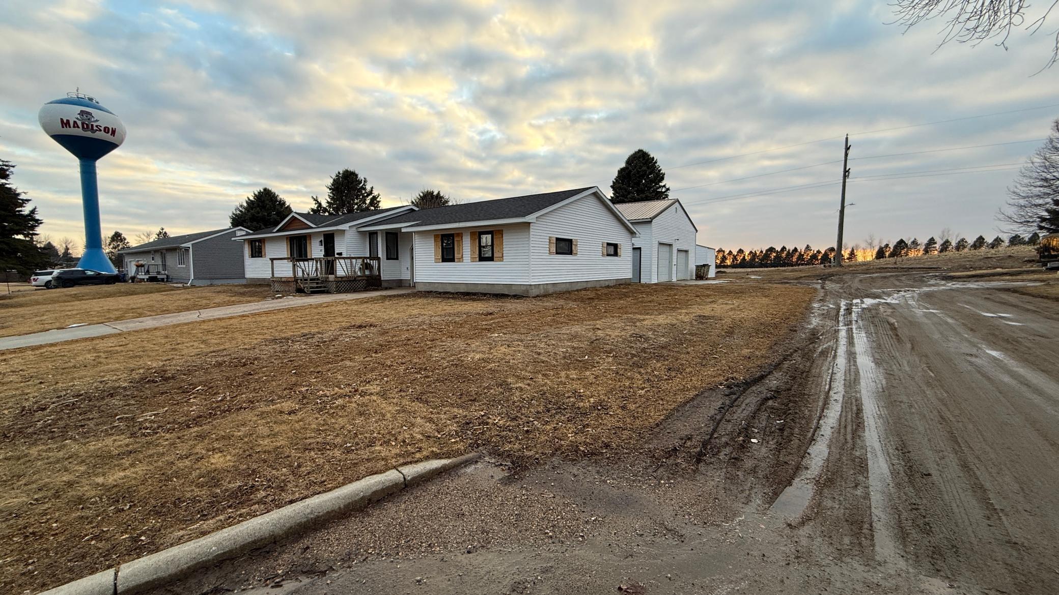 Homes for sale in Madison, MN | 421 9th Ave, Madison, MN 56256 | MLS# 6780881