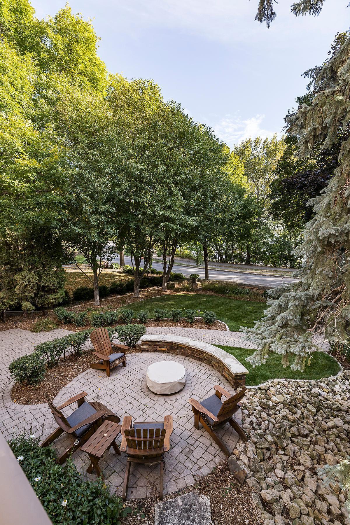 Homes for sale in Minneapolis, MN | 4638 W Lake Harriet Pkwy, Minneapolis, MN 55410 | MLS# 6782098