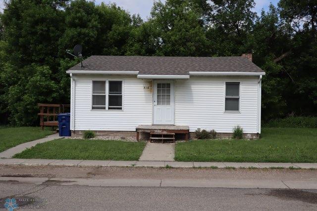 Homes for sale in Lisbon, ND | 516 Kempel Dr, Lisbon, ND 58054 | MLS# 6782307