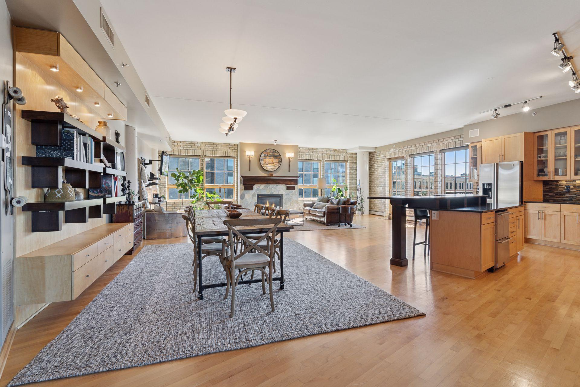 Homes for sale in Minneapolis, MN | 111 4th Ave N, Minneapolis, MN 55401