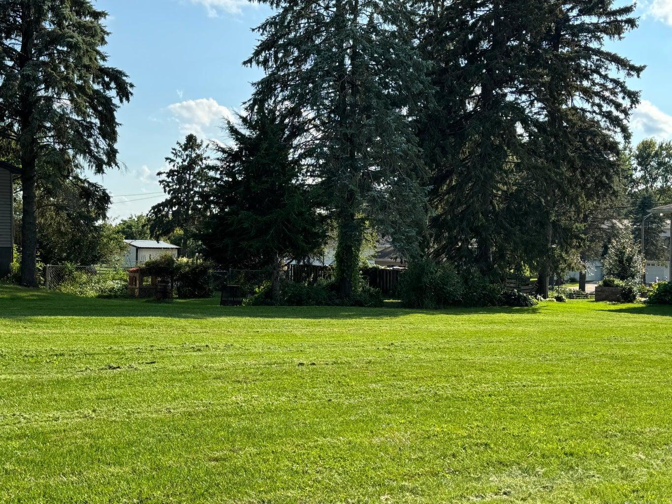 Homes for sale in Caledonia, MN | 418 Monroe, Caledonia, MN 55921 | MLS# 6785627