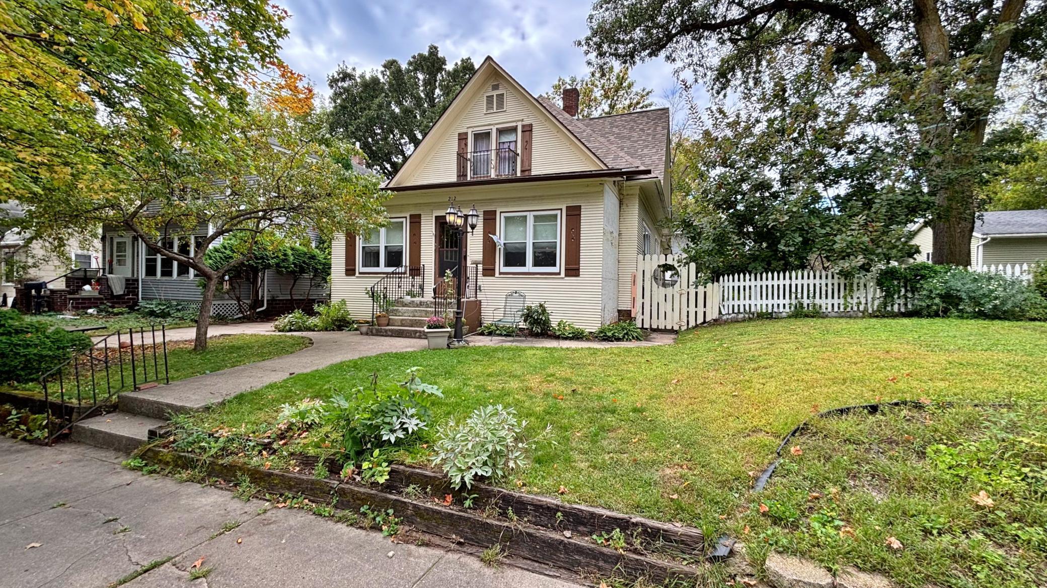 Homes for sale in Waterville, MN | 212 2nd St S, Waterville, MN 56096 | MLS# 6785723