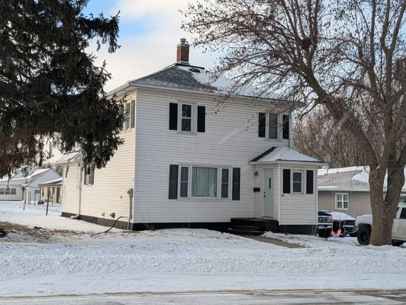 Homes for sale in Wells, MN | 96 7th St Sw, Wells, MN 56097 | MLS# 6787543