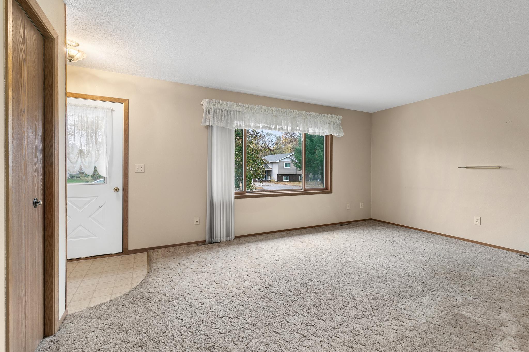 Homes for sale in Little Falls, MN | 1005 4Th Ave Ne, Little Falls, MN 56345 | MLS# 6788976