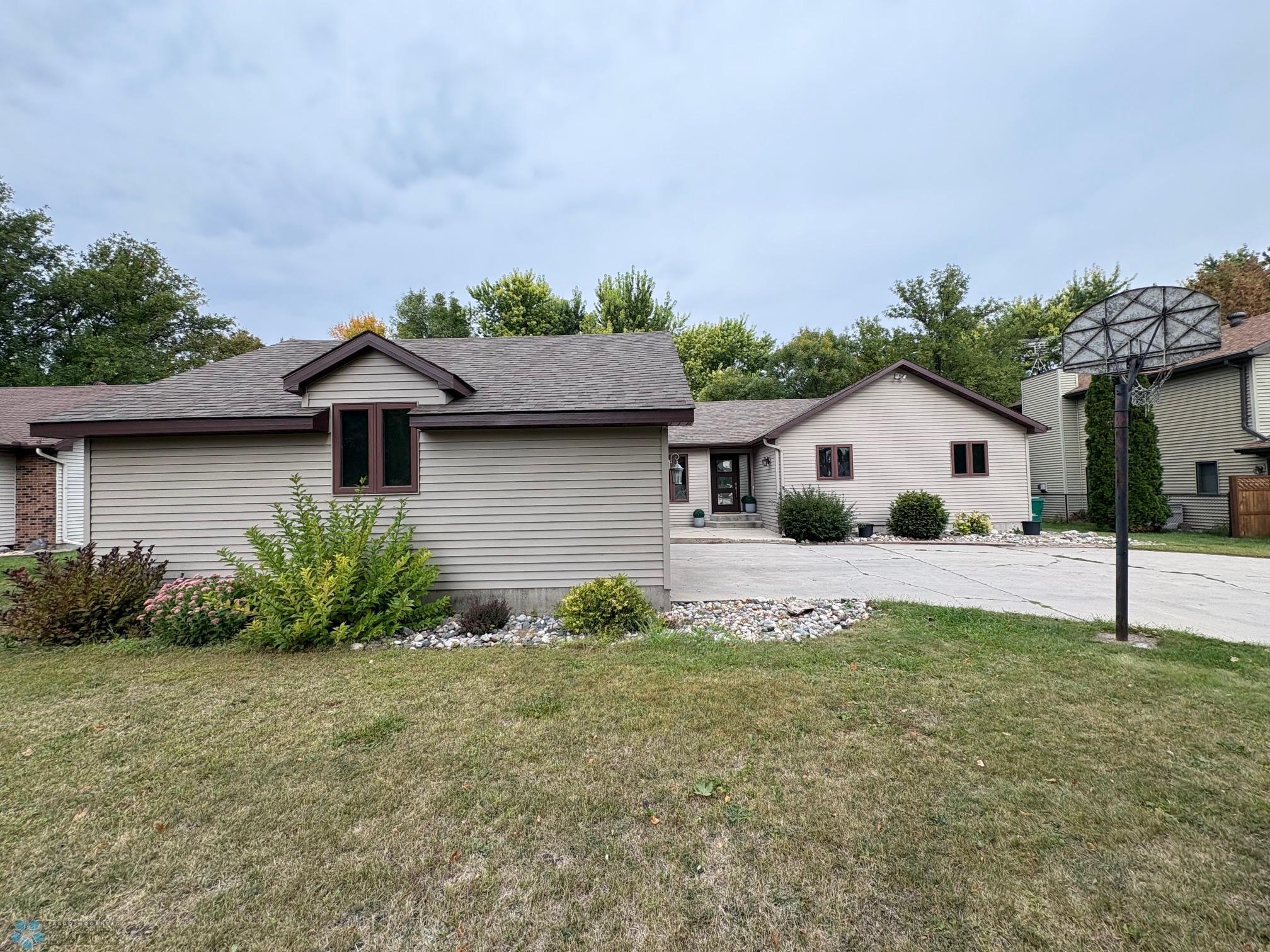 Homes for sale in Wahpeton, ND | 1422 14Th Ave N, Wahpeton, ND 58075 | MLS# 6790330