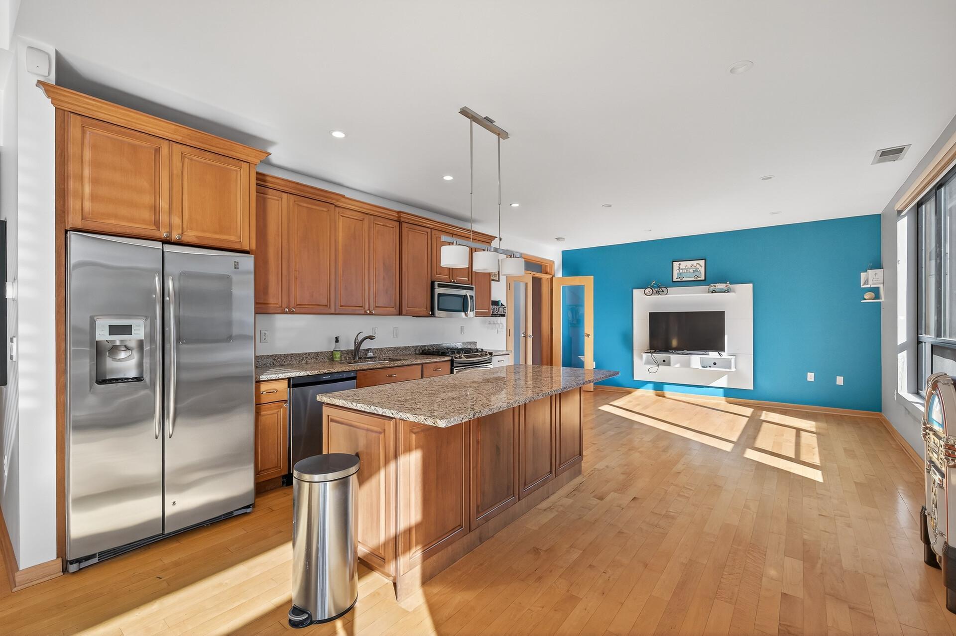 Homes for sale in Minneapolis, MN | 3104 W Lake St #405, Minneapolis, MN 55416 | MLS# 6791238
