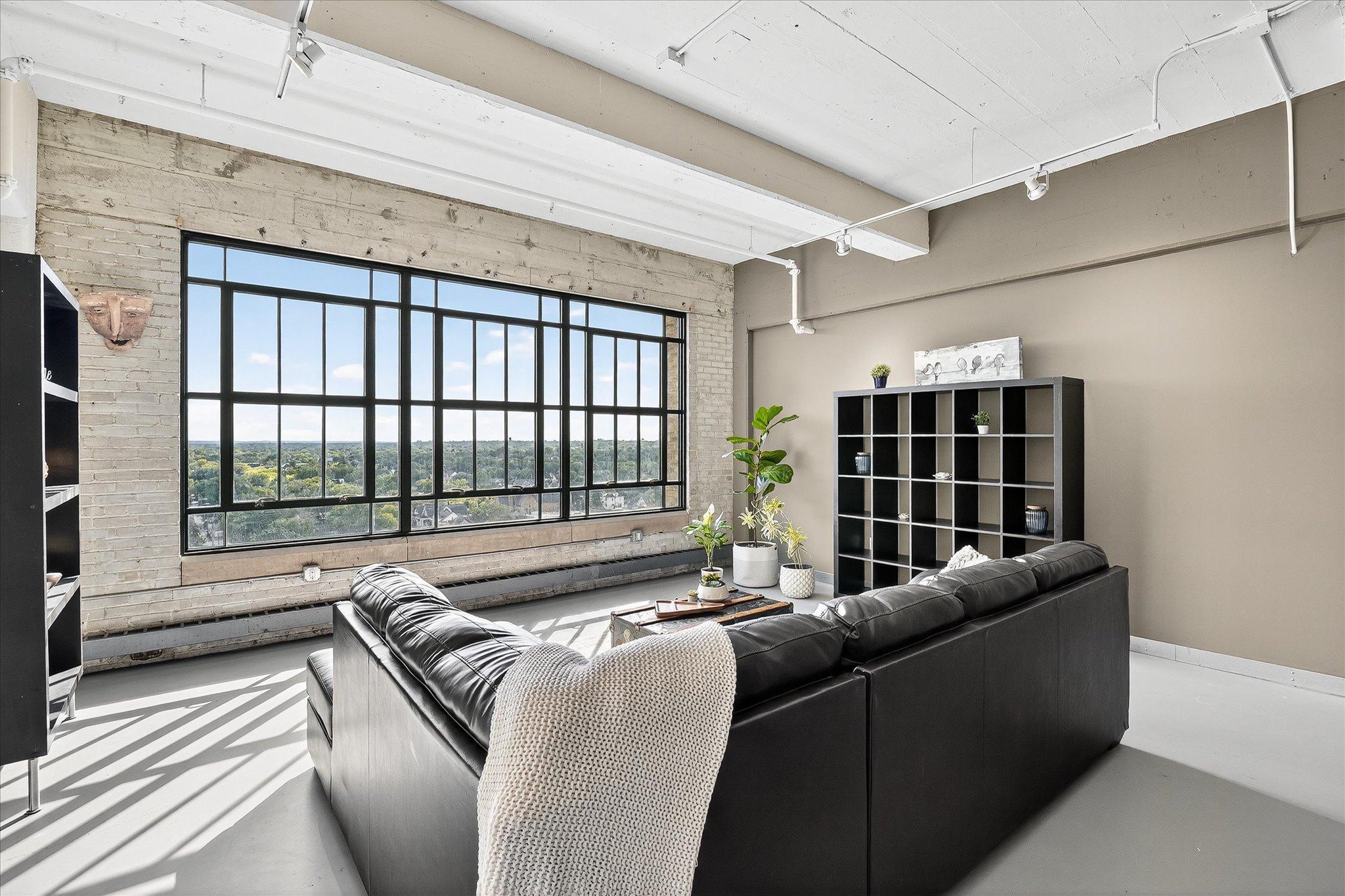 Homes for sale in Minneapolis, MN | 2929 Chicago Ave #1120, Minneapolis, MN 55407 | MLS# 6791709