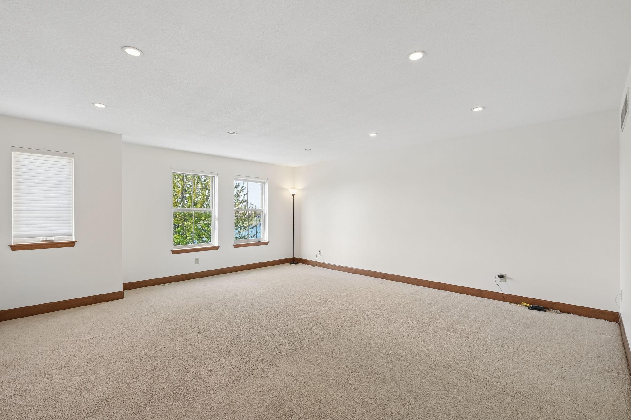 38th image of 12352 Lakeview Dr N, Maple Grove, MN 55369 | MLS# 6792732