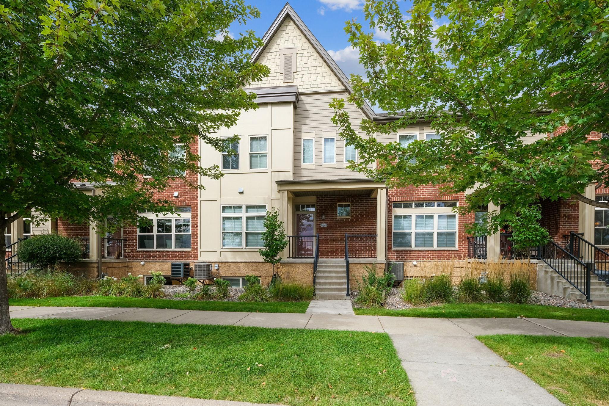 1st image of 12352 Lakeview Dr N, Maple Grove, MN 55369 | MLS# 6792732