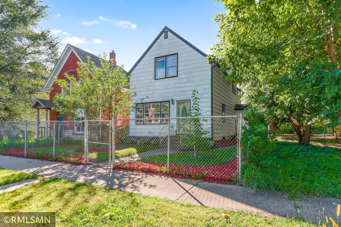 Homes for sale in Saint Paul, MN | 730 Edmund Ave, Saint Paul, MN 55104 | MLS# 6794844