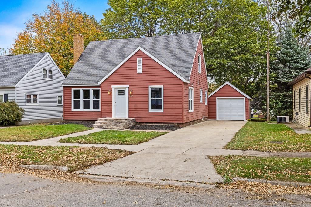 Homes for sale in Ivanhoe, MN | 218 N Sherwood St, Ivanhoe, MN 56142 | MLS# 6795107
