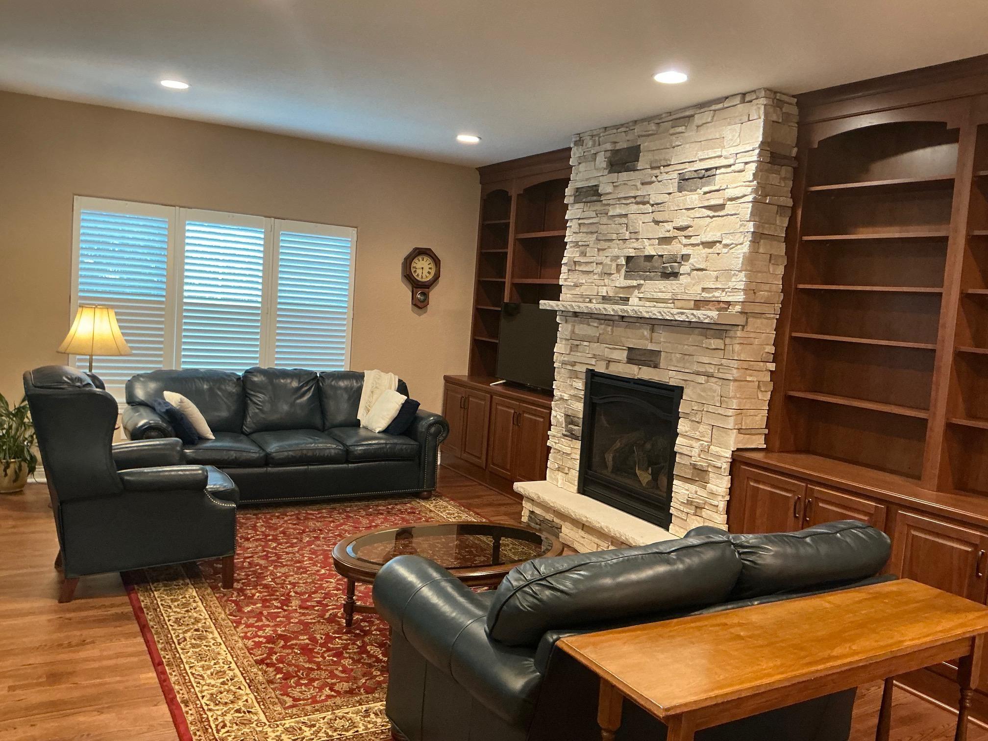3rd image of 3274 James Ln Ne, Rochester, MN 55906 | MLS# 6798378