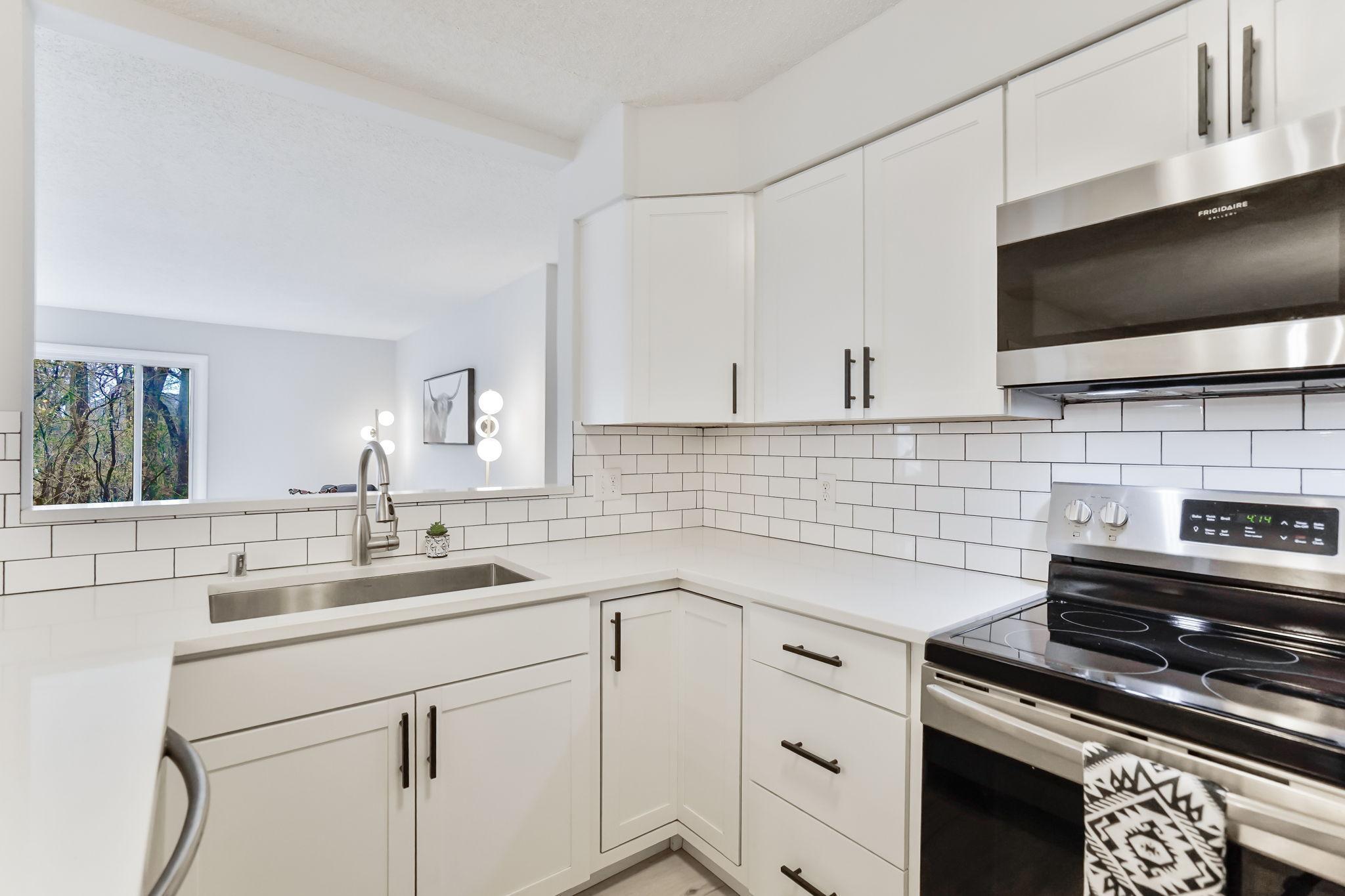 Homes for sale in Bloomington, MN | 7534 Landau Dr, Bloomington, MN 55438 | MLS# 6799236