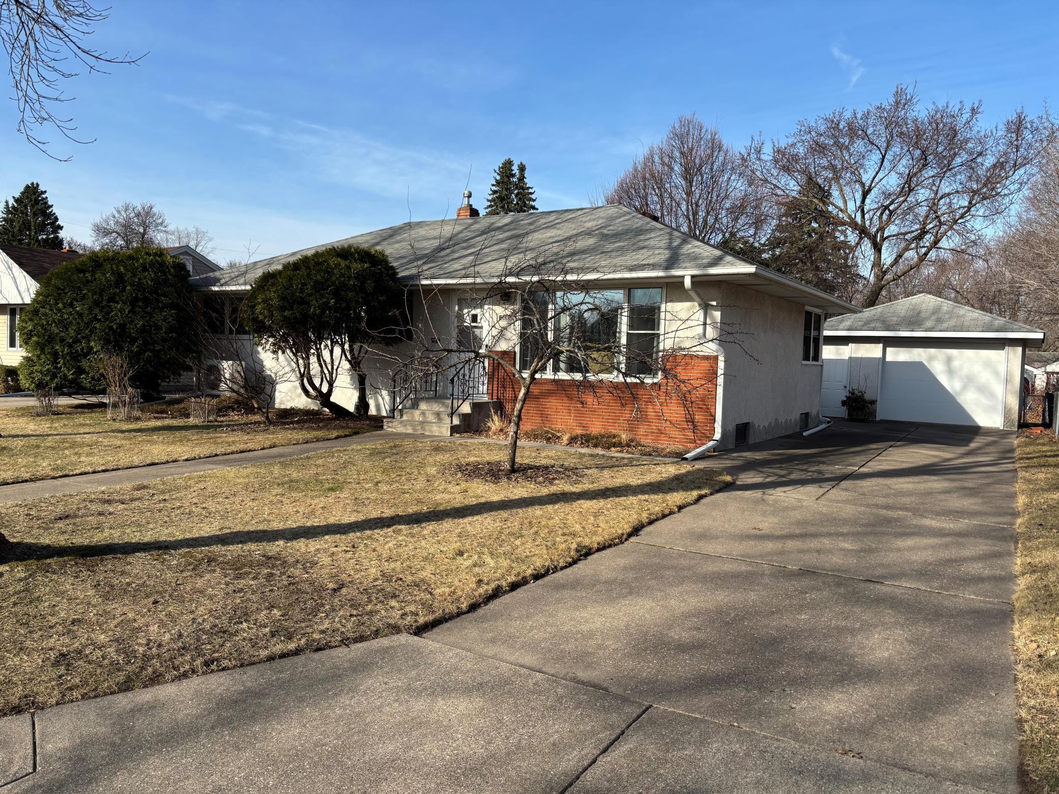 Homes for sale in West Saint Paul, MN | 1335 Ohio St, West Saint Paul, MN 55118 | MLS# 6800324