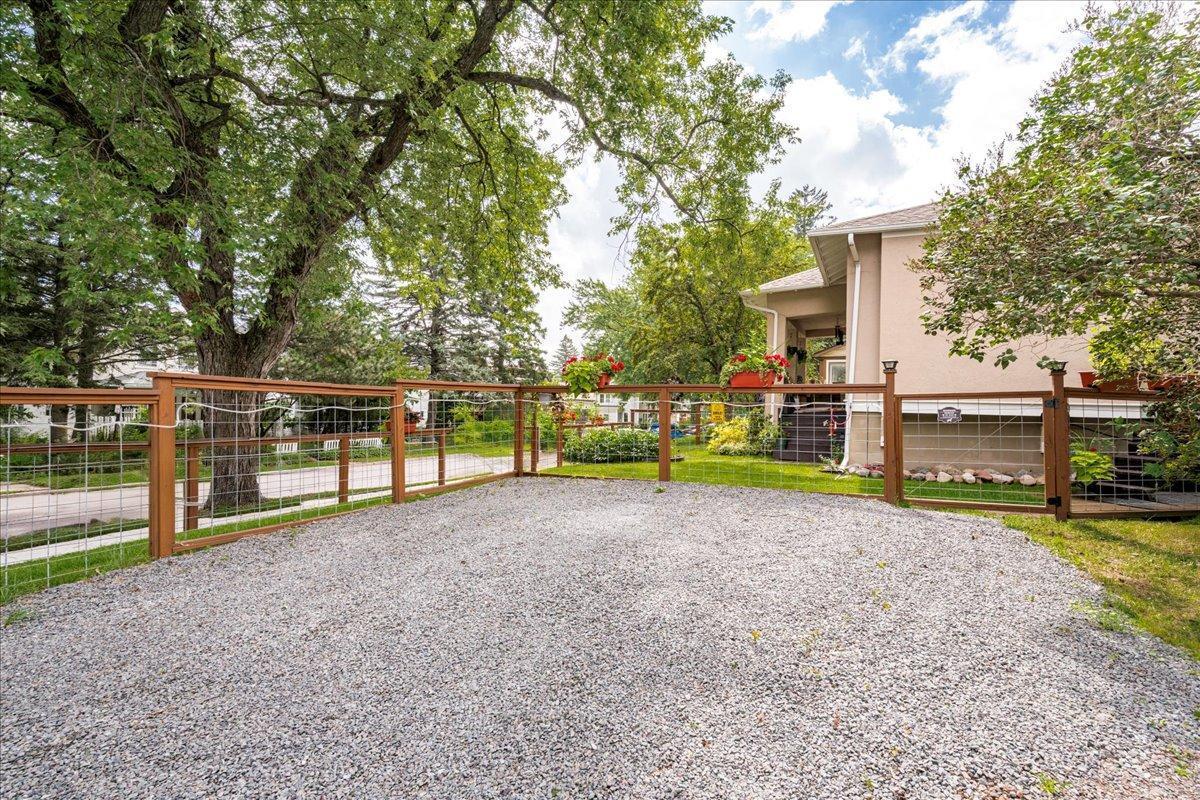 Homes for sale in Duluth, MN | 1417 E 10Th St, Duluth, MN 55805 | MLS# 6800959