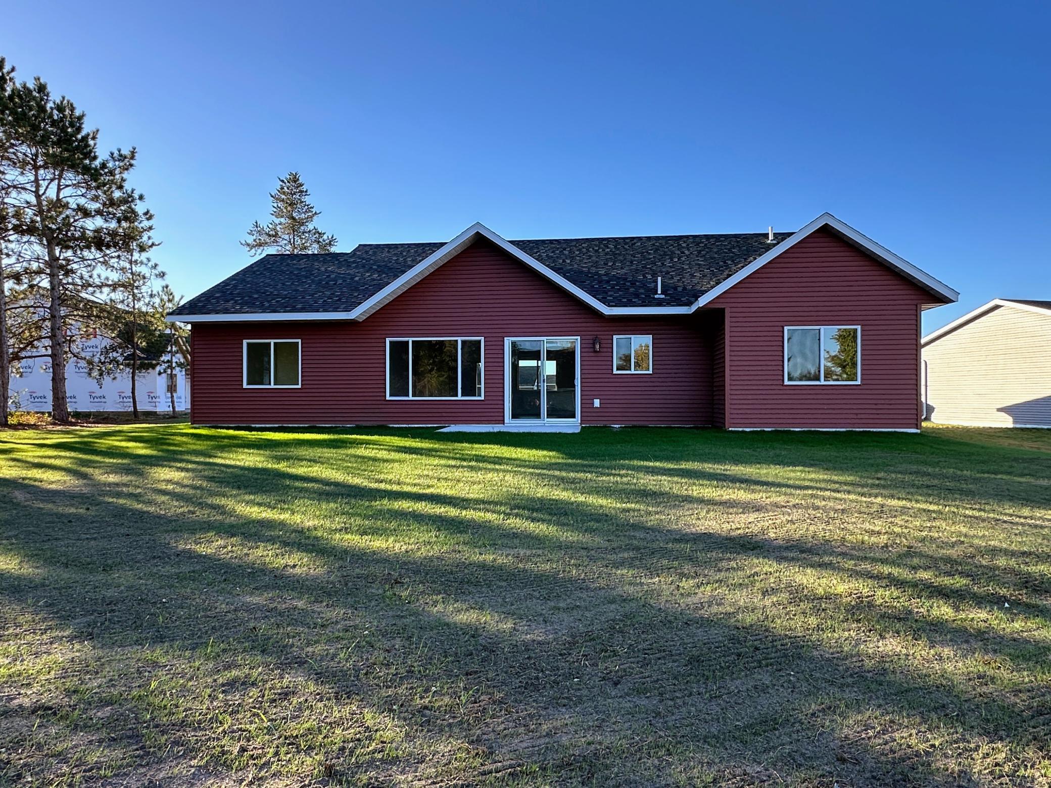 2nd image of 710 11th St Nw, Perham, MN 56573 | MLS# 6801876