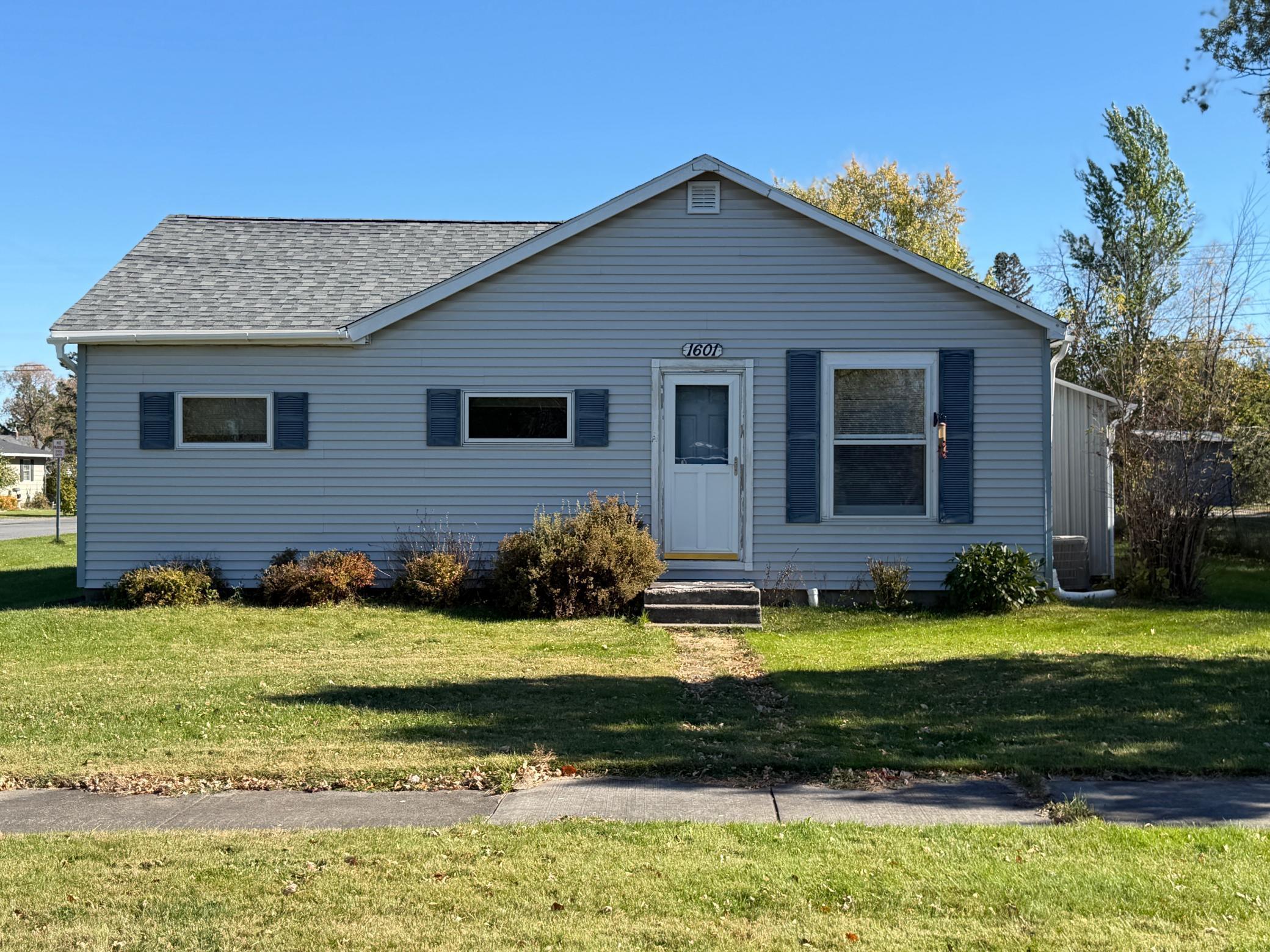 Homes for sale in International Falls, MN | 1601 2nd Ave E, International Falls, MN 56649 | MLS# 6802983