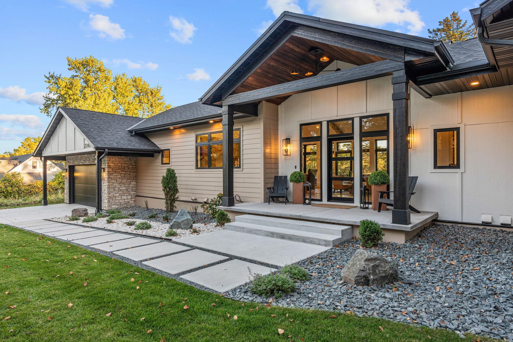 Homes for sale in Saint Paul, MN | 2040 Edgcumbe Rd, Saint Paul, MN 55116 | MLS# 6803510