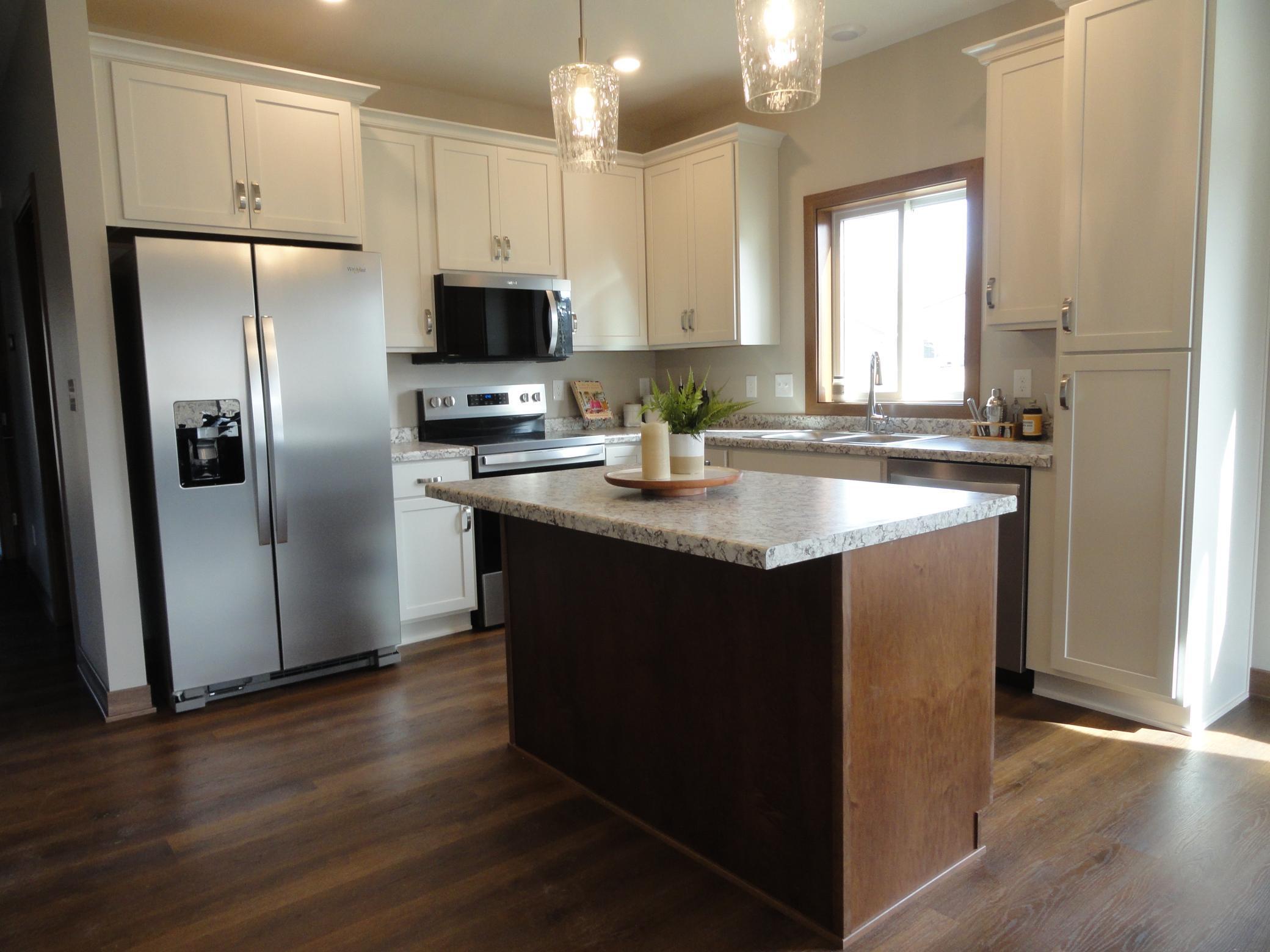 Homes for sale in Zumbrota, MN | 2011 20th St, Zumbrota, MN 55992 | MLS# 6803629