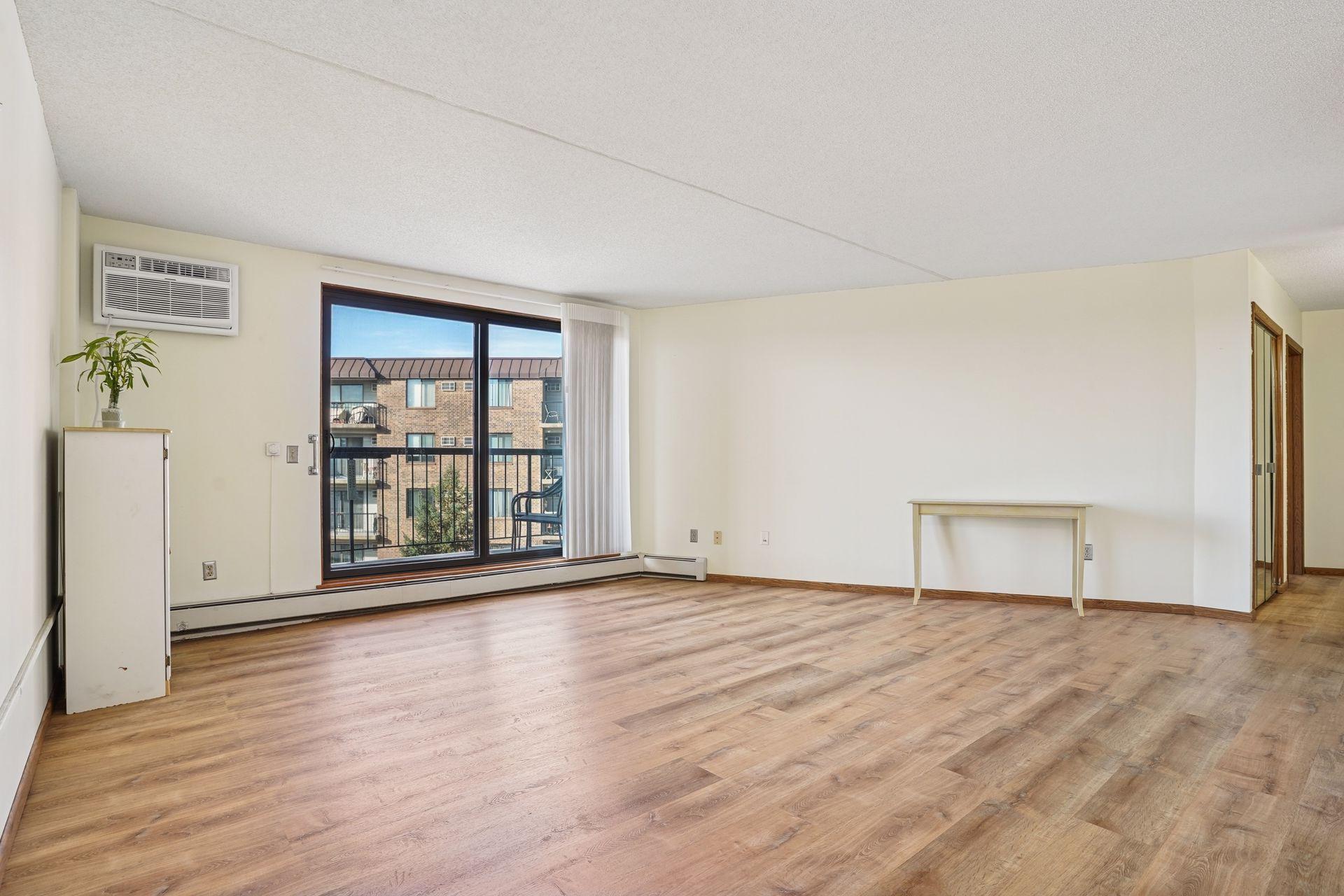 Homes for sale in Saint Anthony, MN | 2601 Kenzie Ter #402, Saint Anthony, MN 55418 | MLS# 6805458