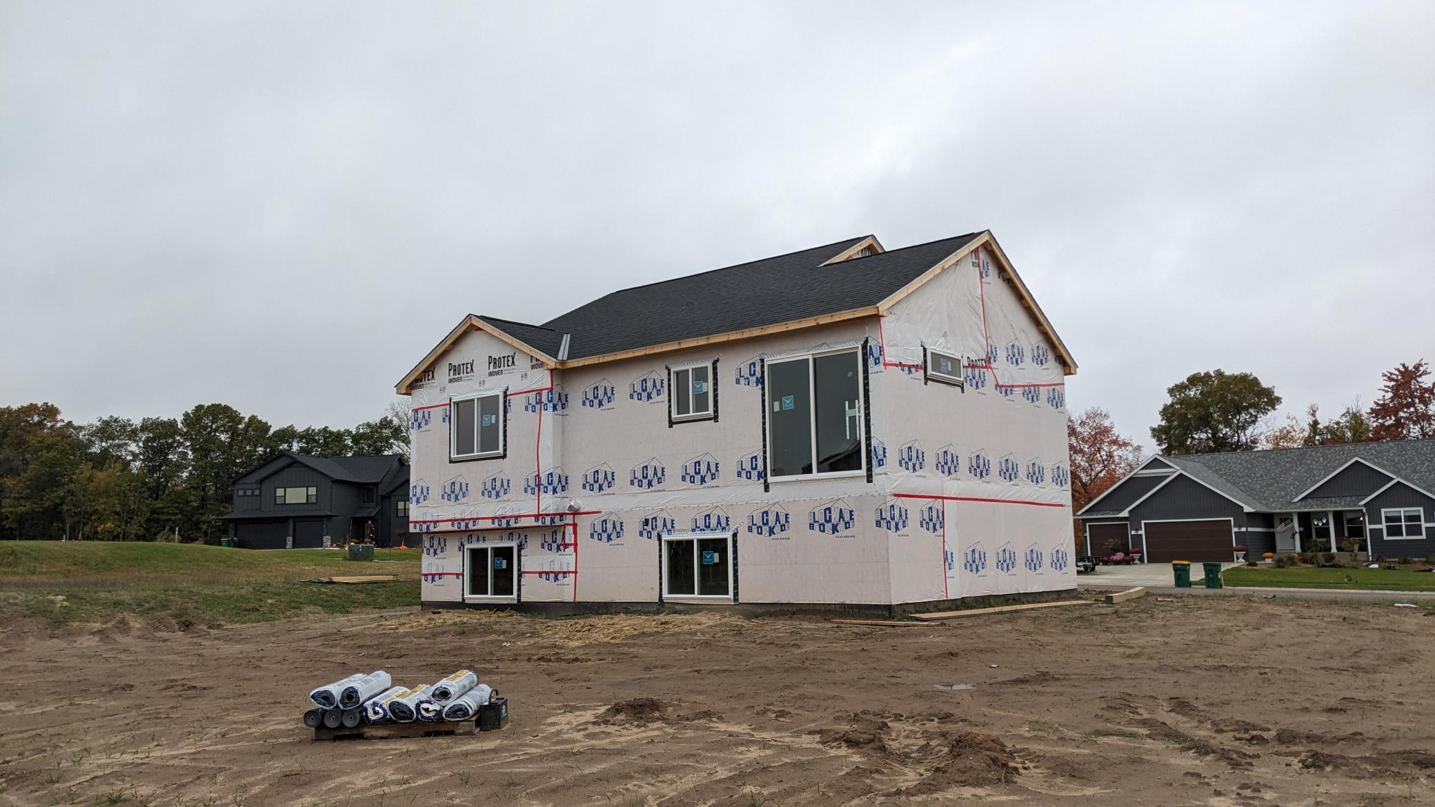 Homes for sale in Roberts, WI | 278 Eagle Ridge Dr, Roberts, WI 54023 | MLS# 6805684