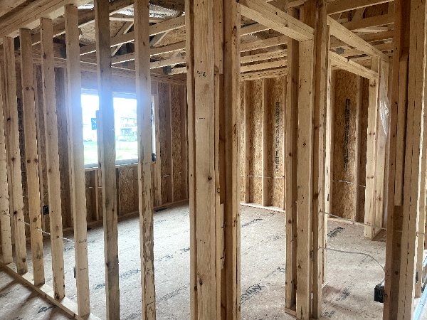 Homes for sale in Roberts, WI | 278 Eagle Ridge Dr, Roberts, WI 54023 | MLS# 6805684