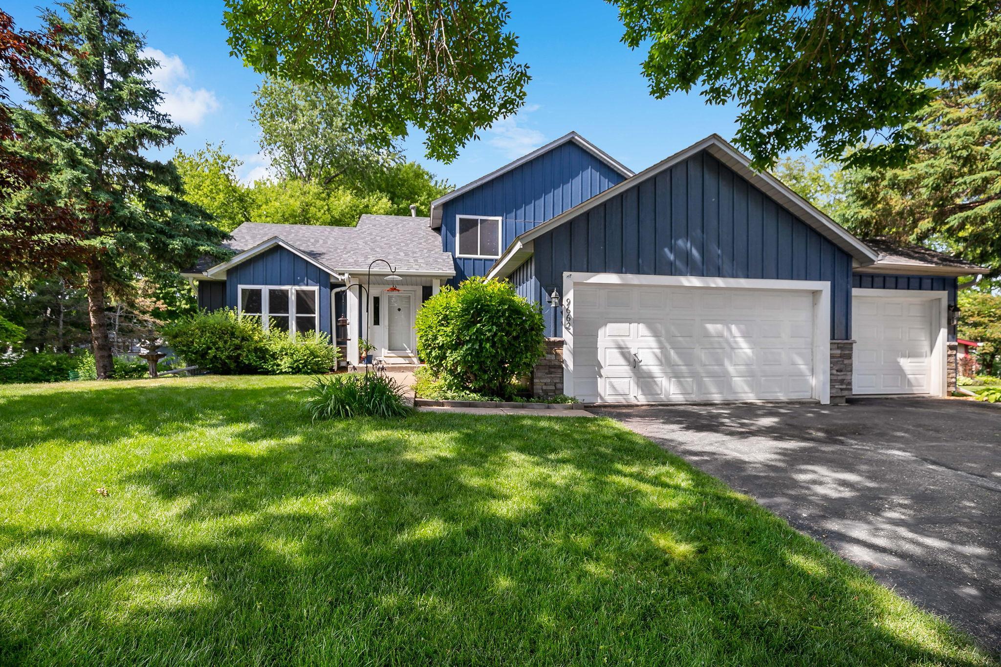 Homes for sale in Cottage Grove, MN | 9662 84Th Street Bay S, Cottage Grove, MN 55016 | MLS# 6805821