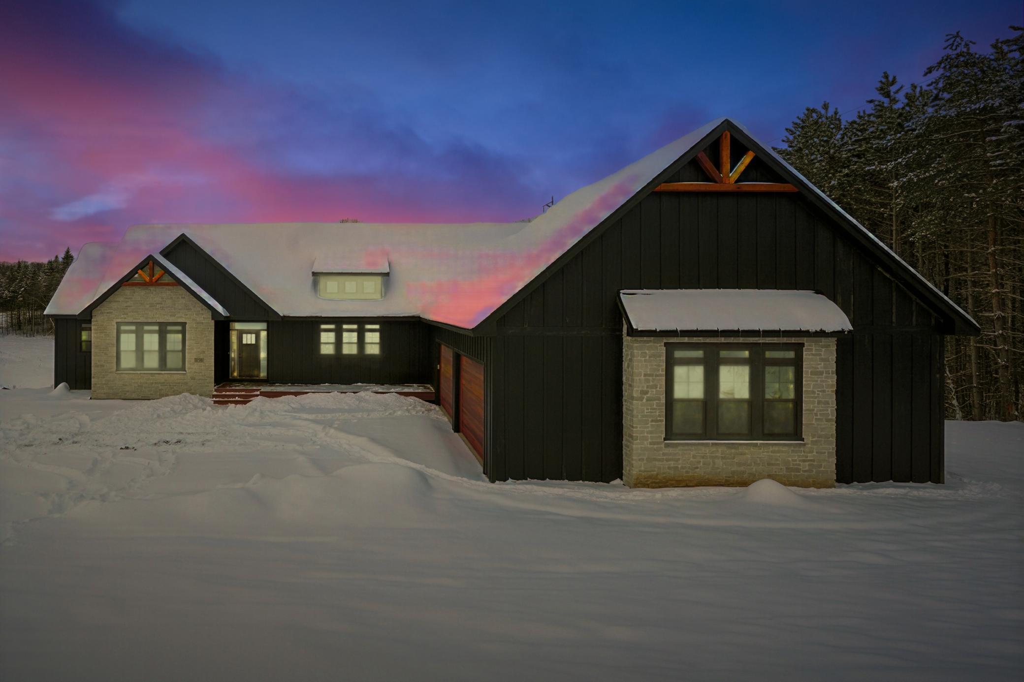 Homes for sale in Hudson, WI | 1198 60th St, Hudson, WI 54016 | MLS# 6805852