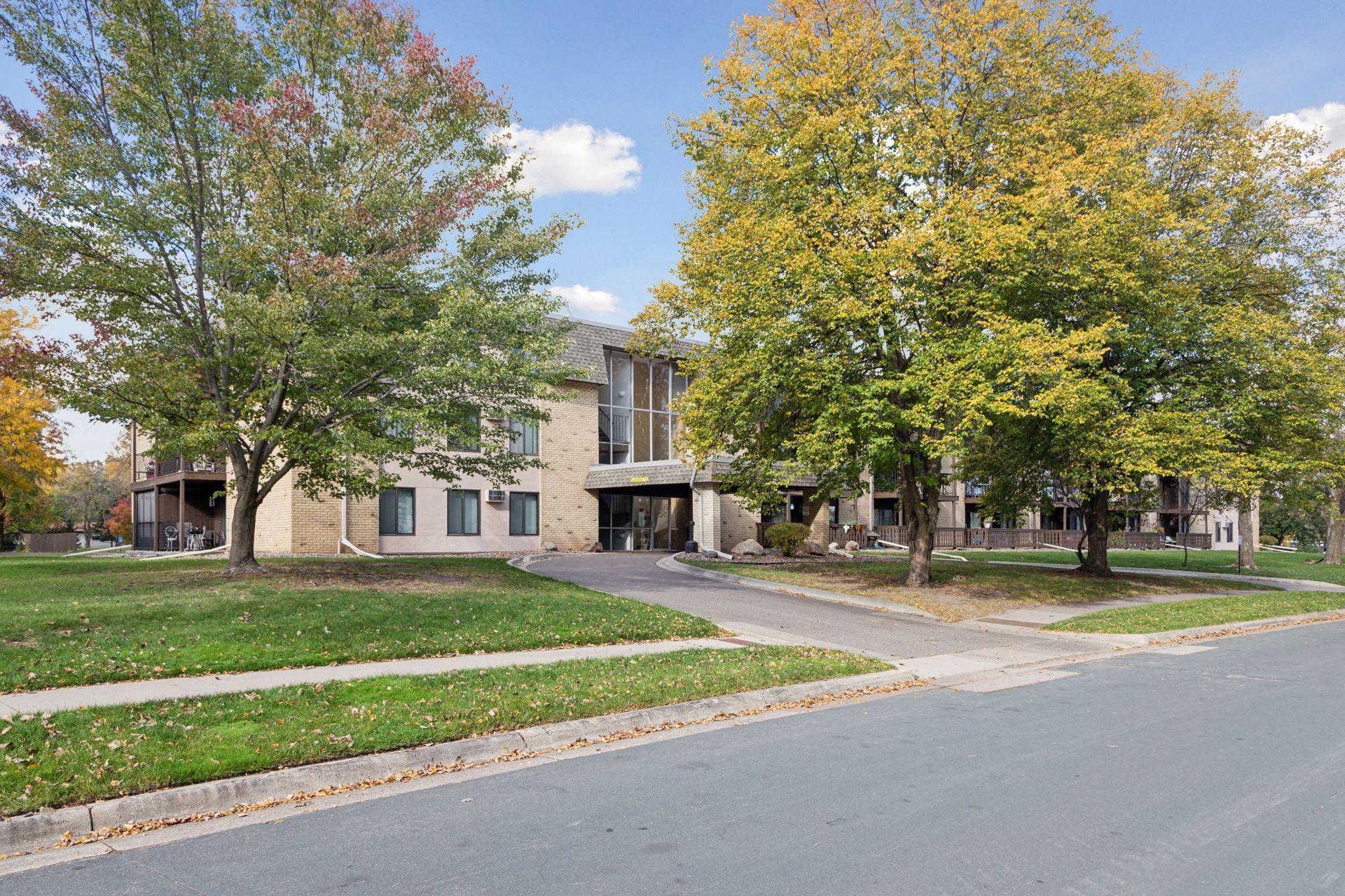 Homes for sale in Shoreview, MN | 3461 Kent St #1209, Shoreview, MN 55126 | MLS# 6805876