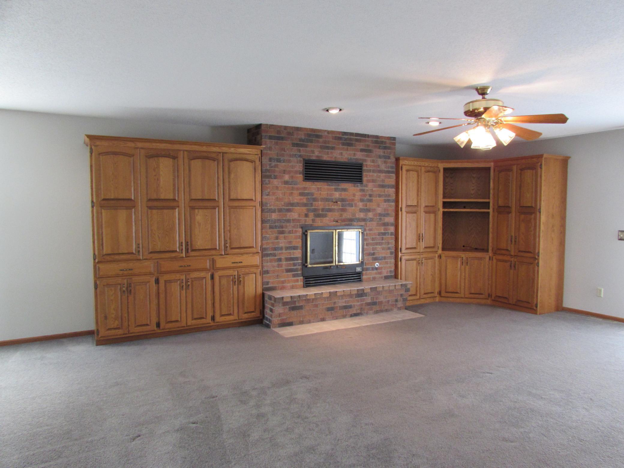 4th image of 1700 Knollwood Dr, Fairmont, MN 56031 | MLS# 6806461
